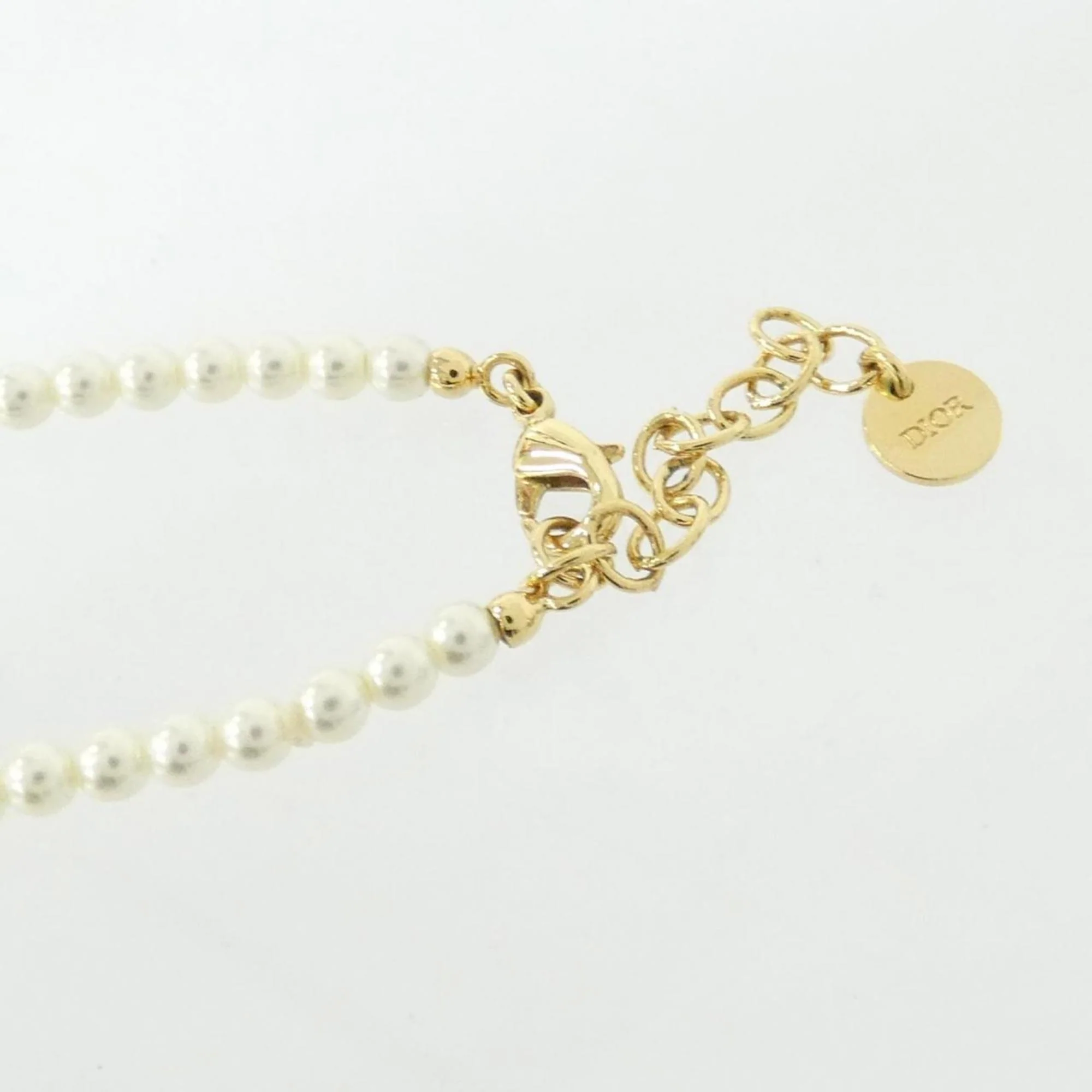 Pendant Necklace Gold and White - Image 3