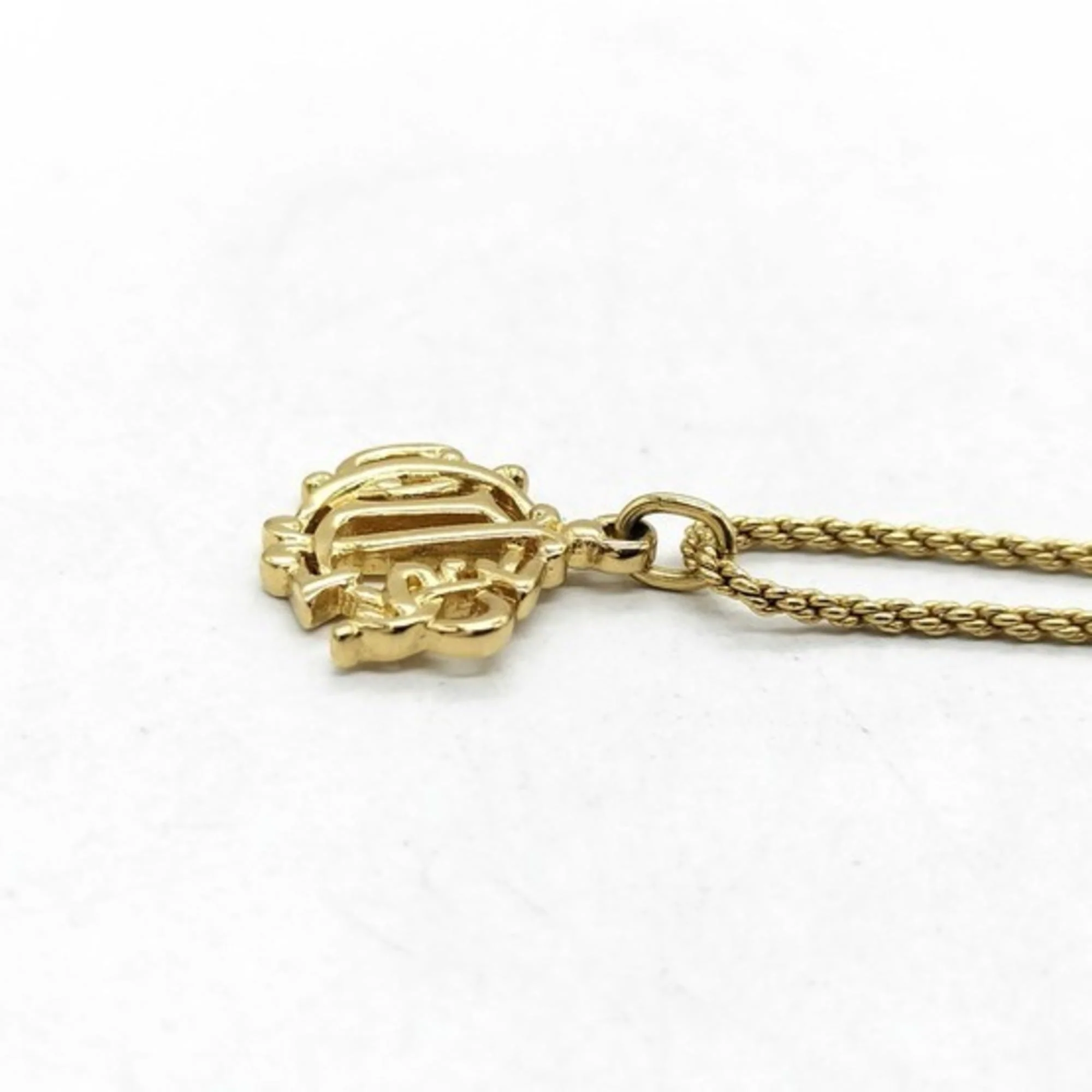 Pendant Necklace Gold Metal - Image 3