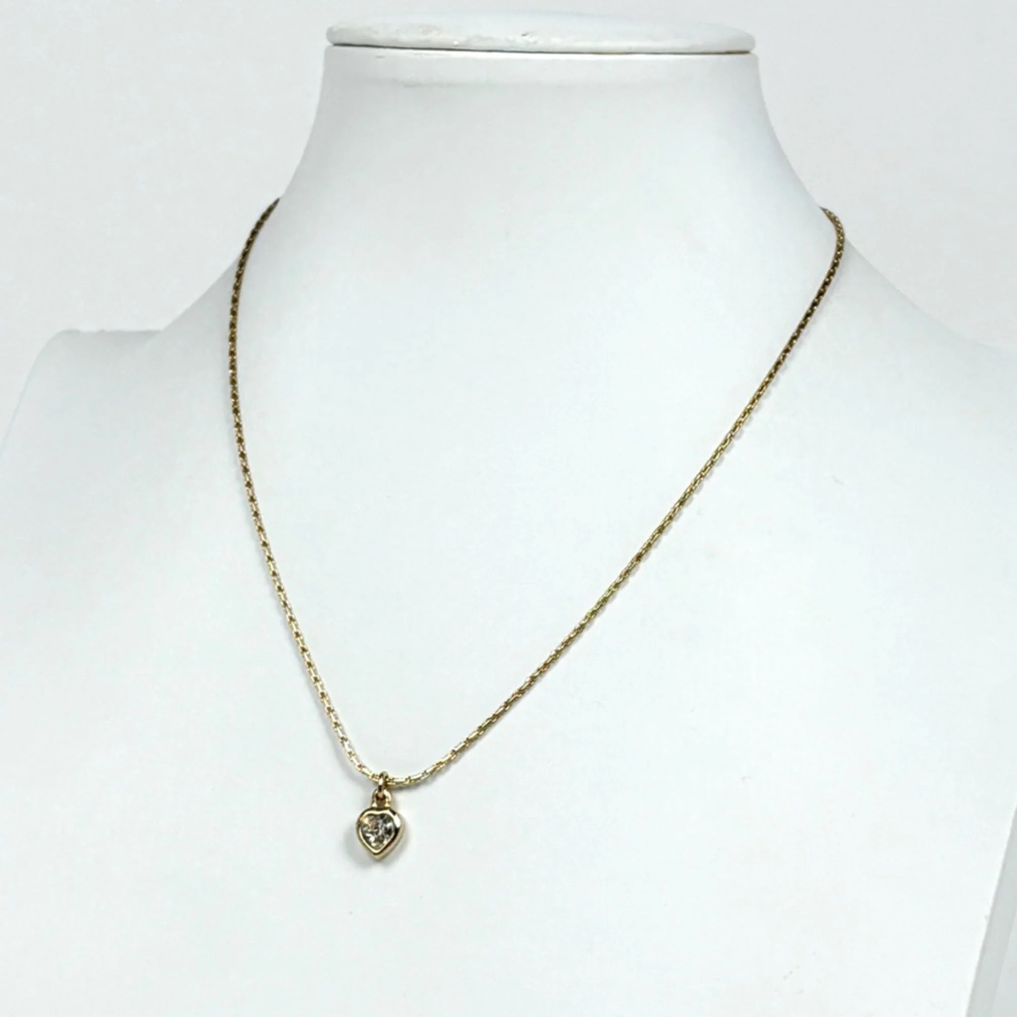 Pendant Necklace Gold With Rhinestone Heart Motif - Image 4