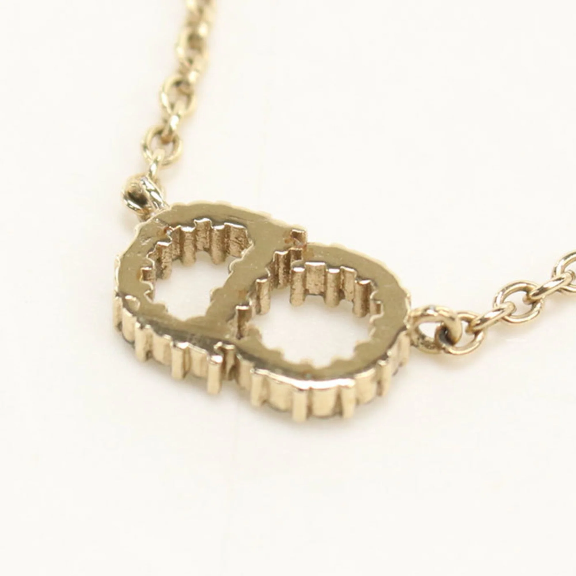 Pendant Necklace Metal Gold - Image 3