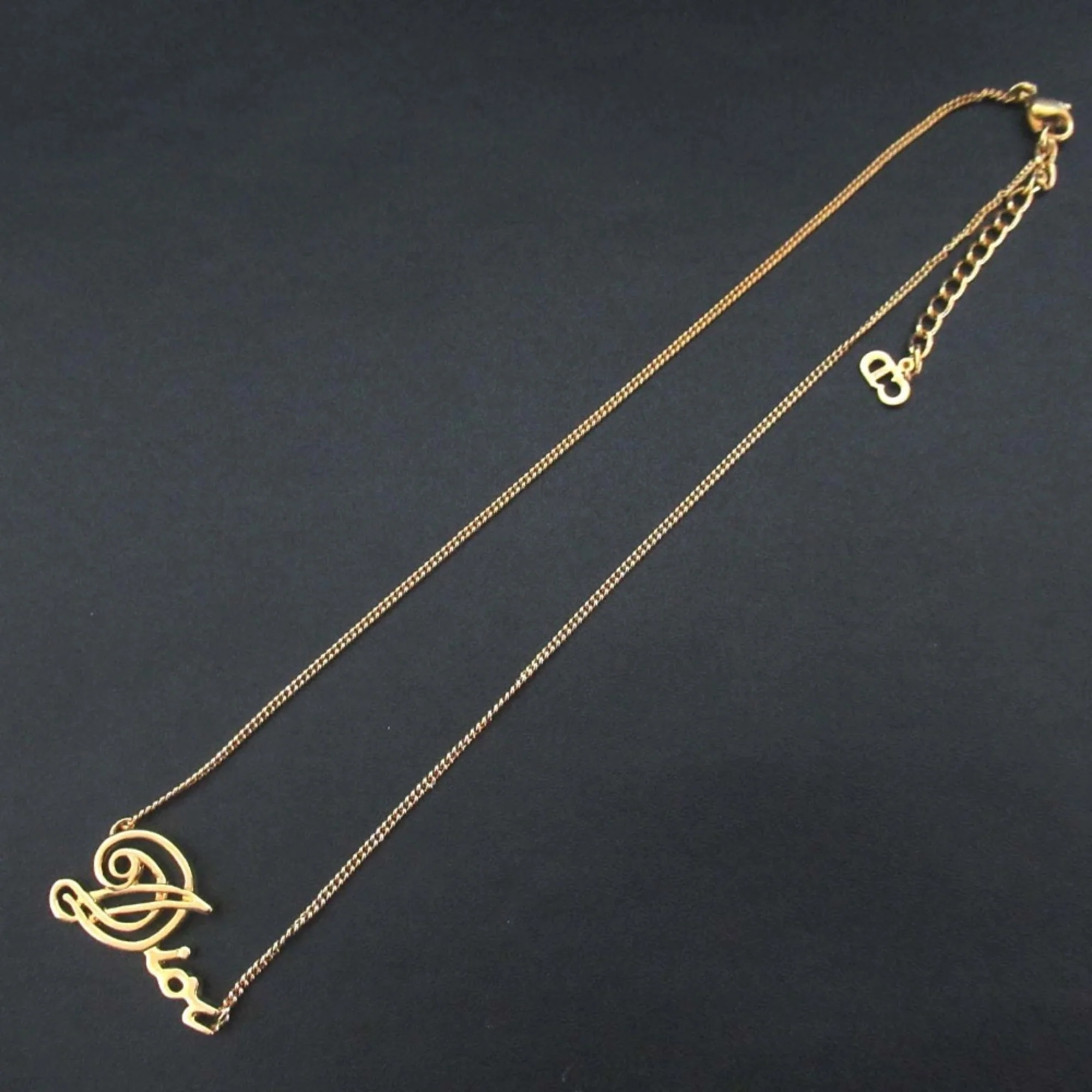Vintage Pendant Necklace Gold - Image 2