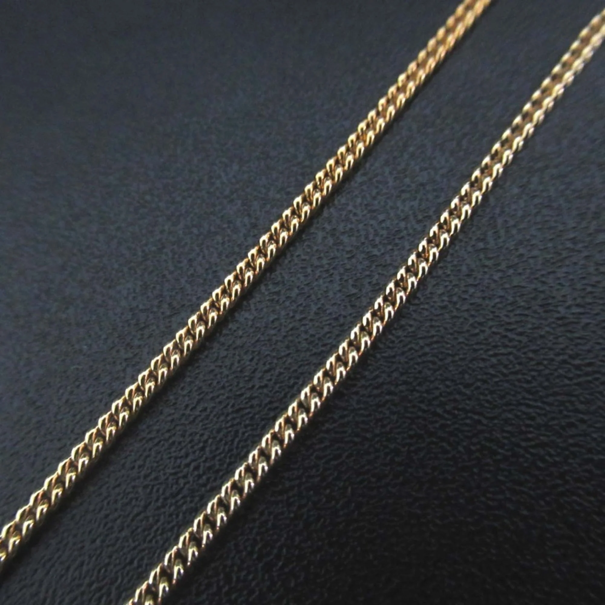 Vintage Pendant Necklace Gold - Image 3