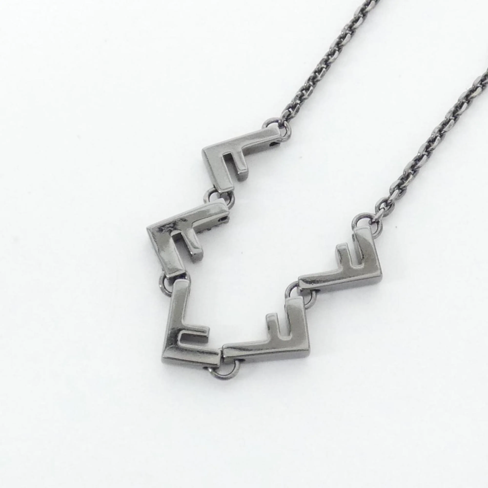 Pendant Necklace Black - Image 3