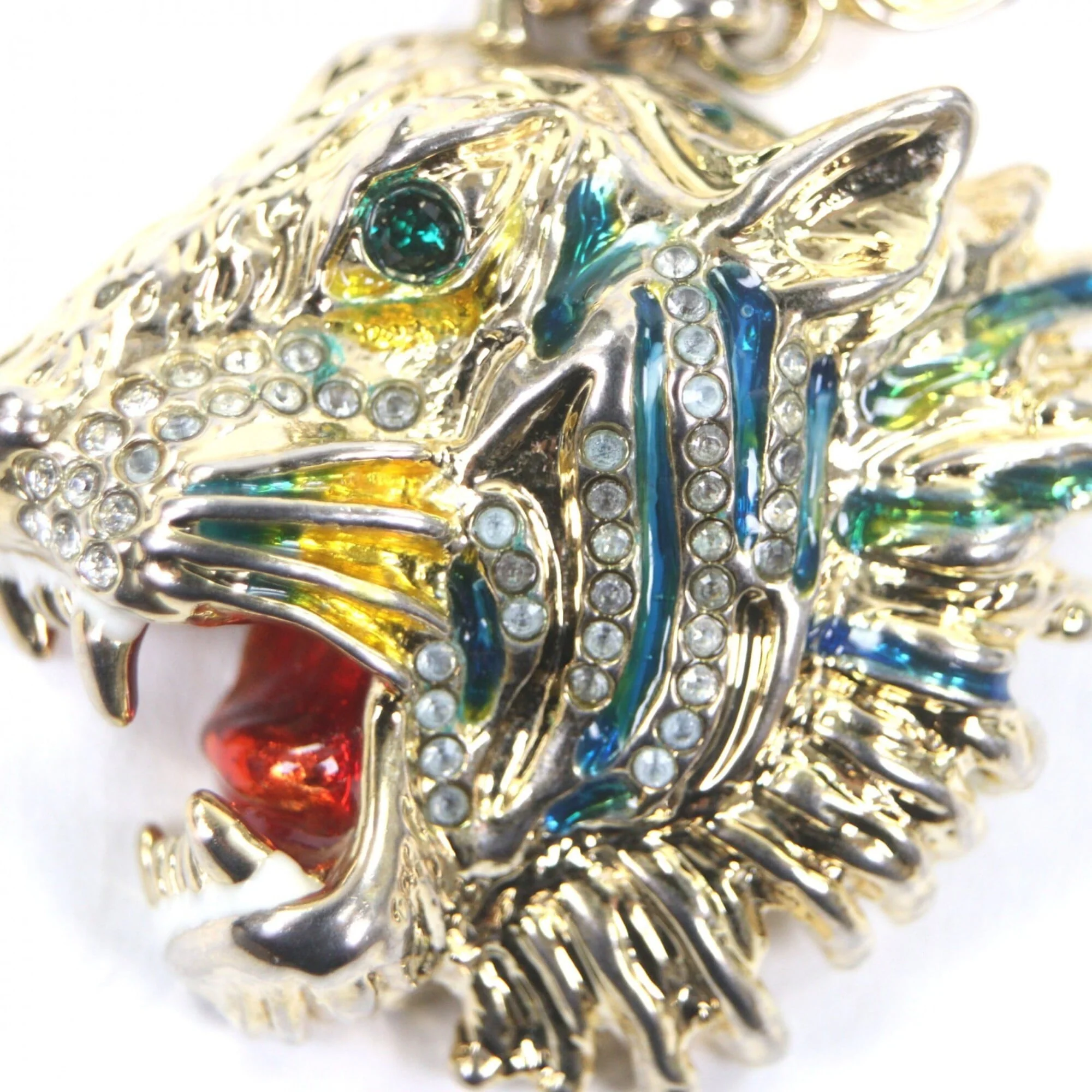 Lion Head Pendant Necklace Gold - Image 6