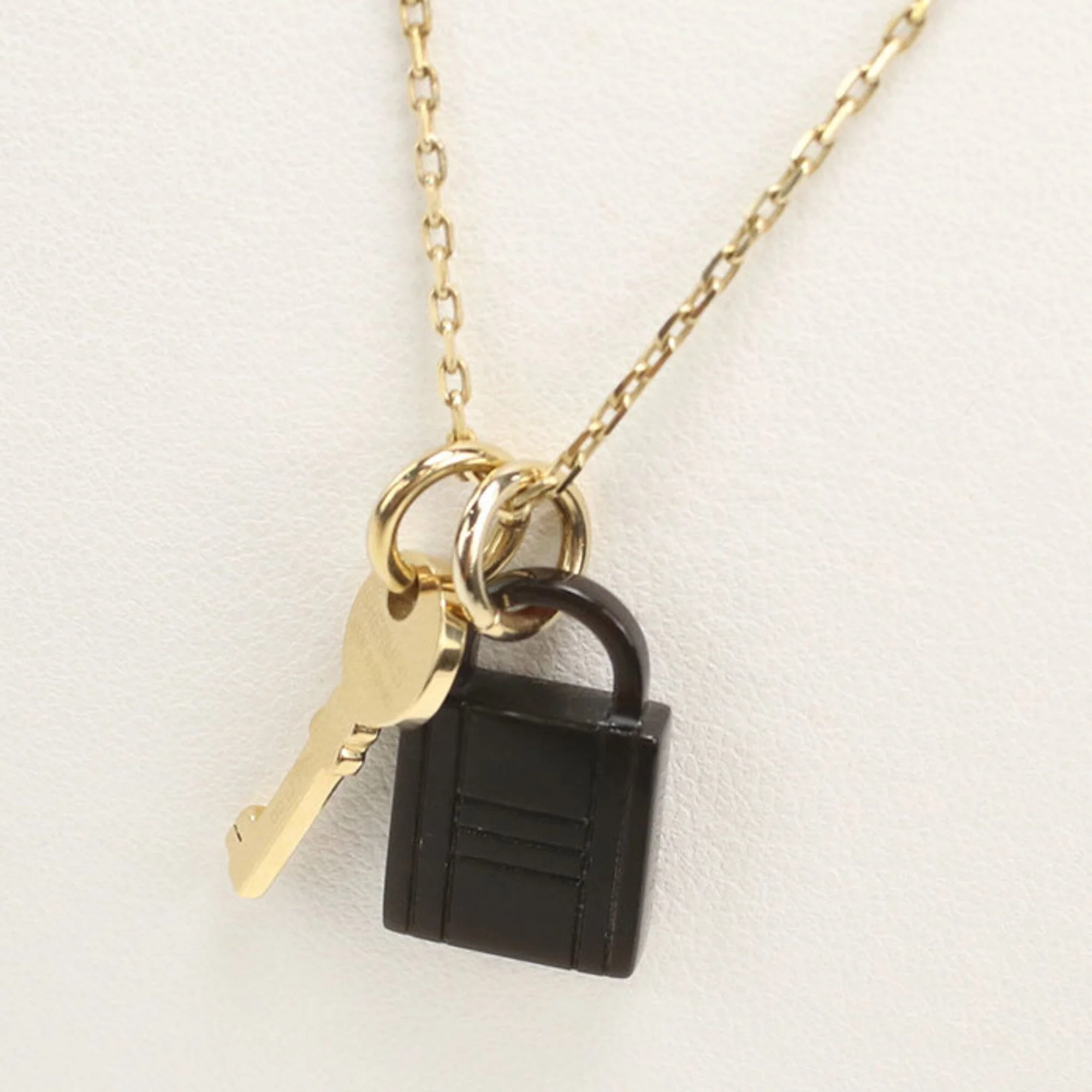 Amulet Padlock Pendant Necklace Metal Gold Mini - Image 2