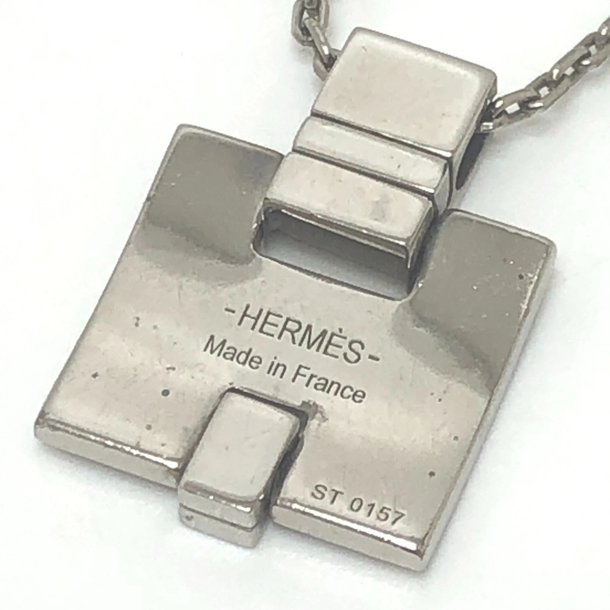 H Motif Pendant Necklace Metal - Image 7