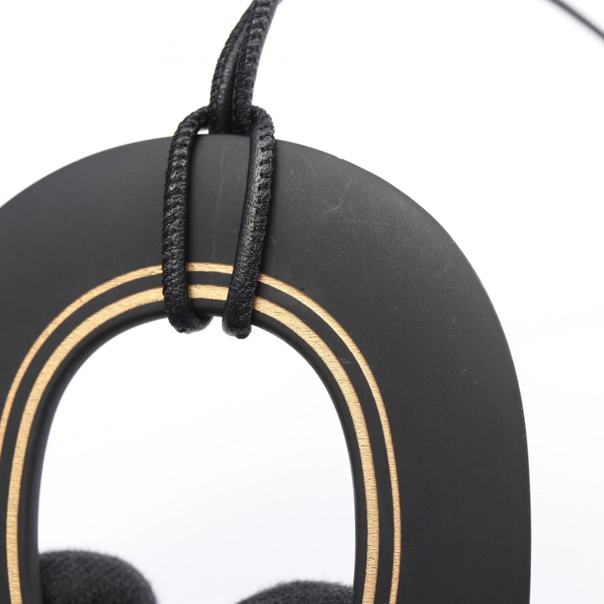 Pendant Necklace Wood Black - Image 8