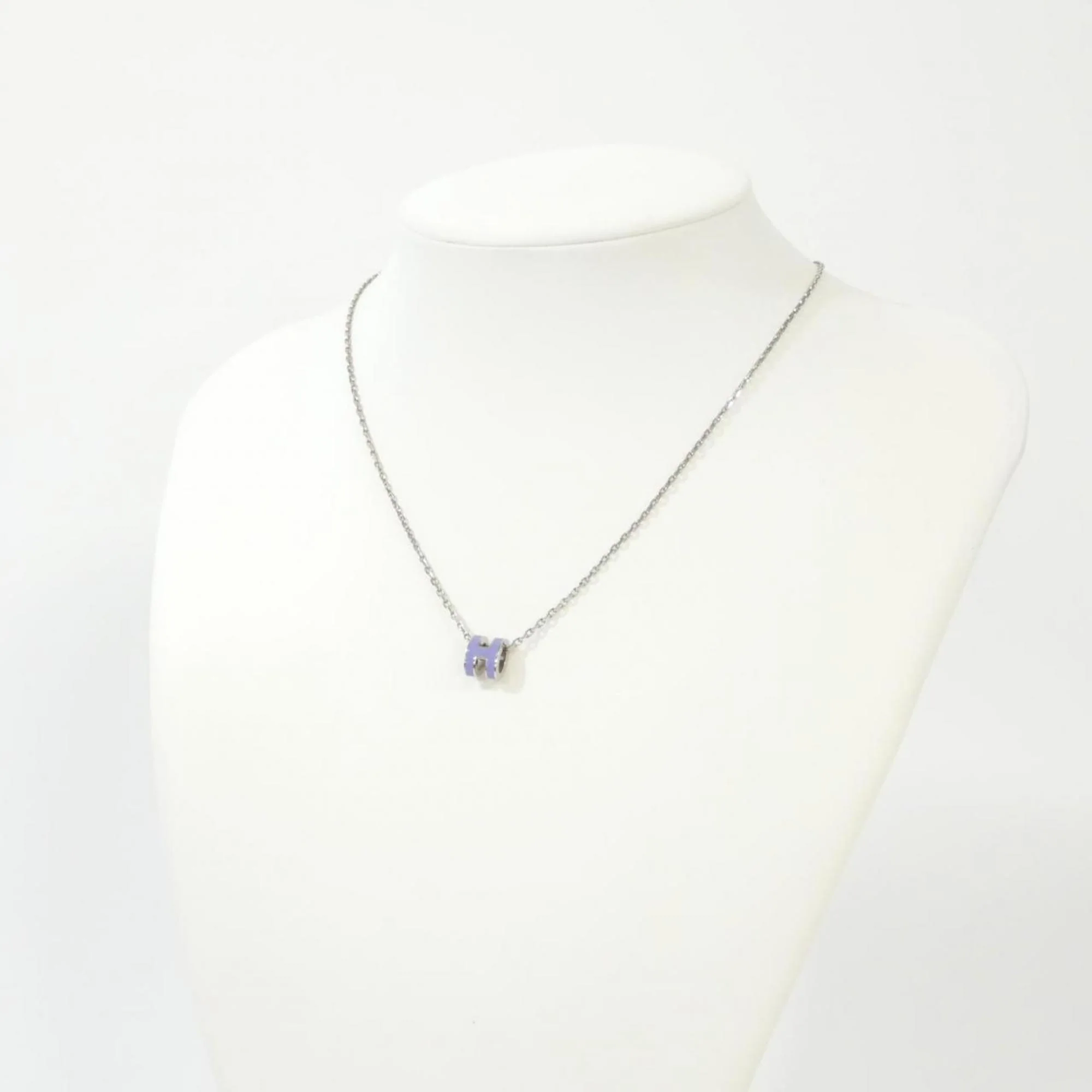 Pop H Pendant Necklace - Image 4