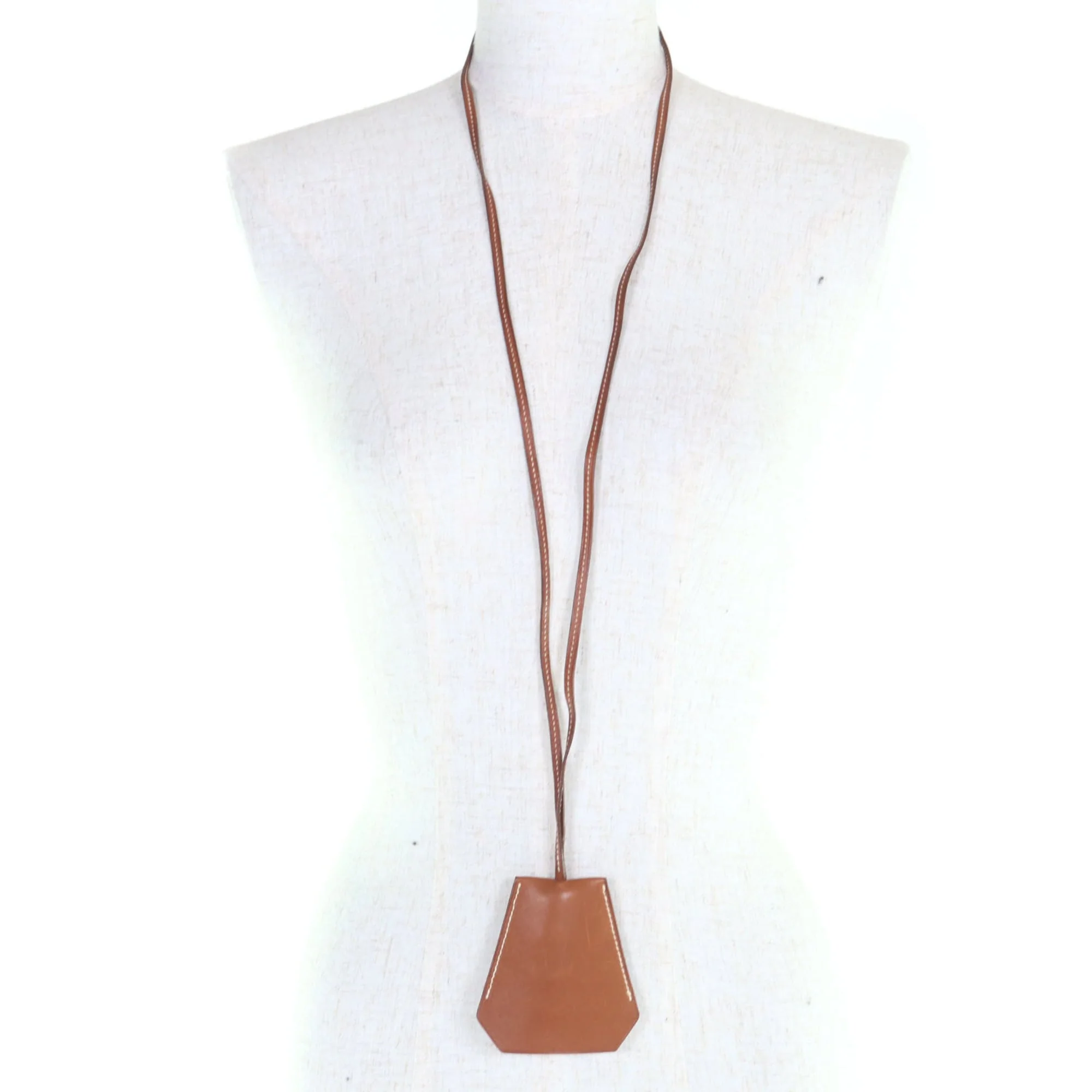 Vintage Pendant Necklace Leather Brown - Image 3