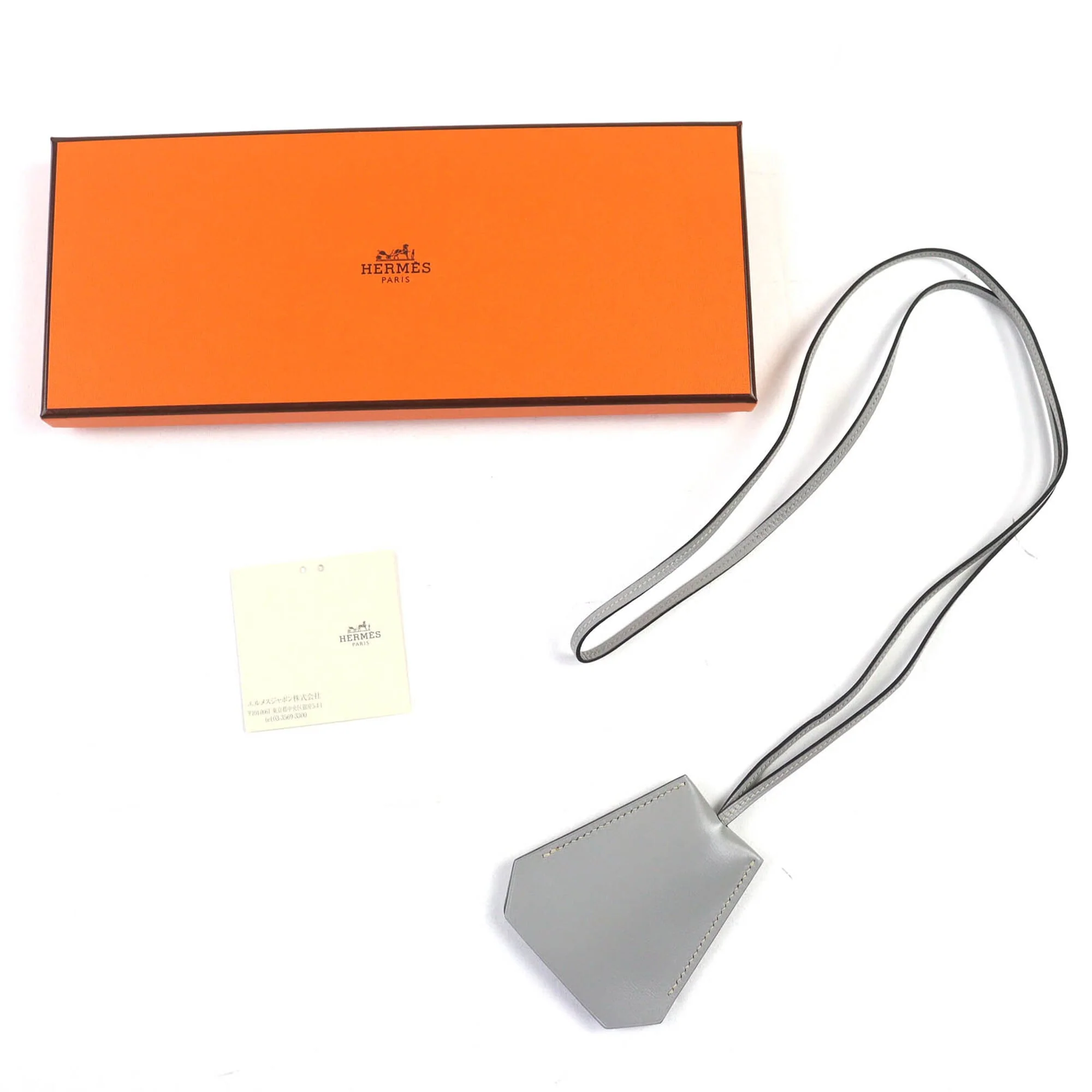 Vintage Pendant Necklace Leather Gray - Image 2