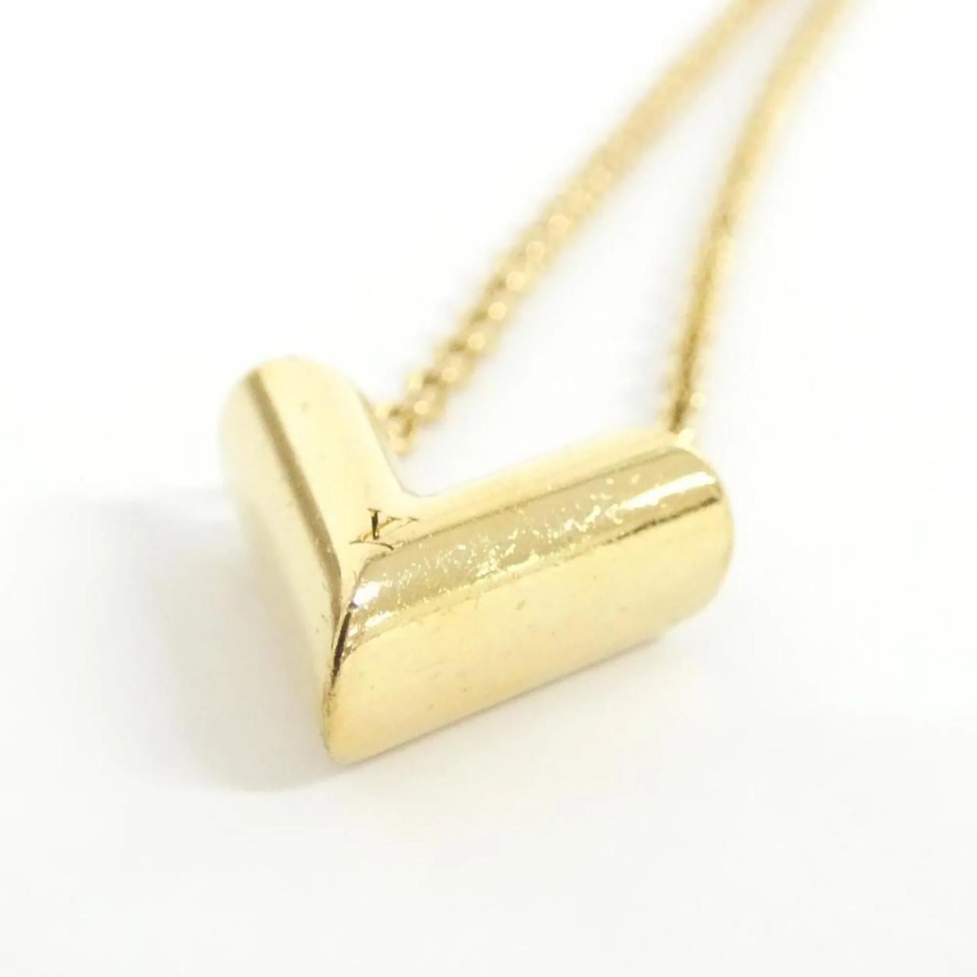 Essential V Pendant Necklace Gold - Image 3