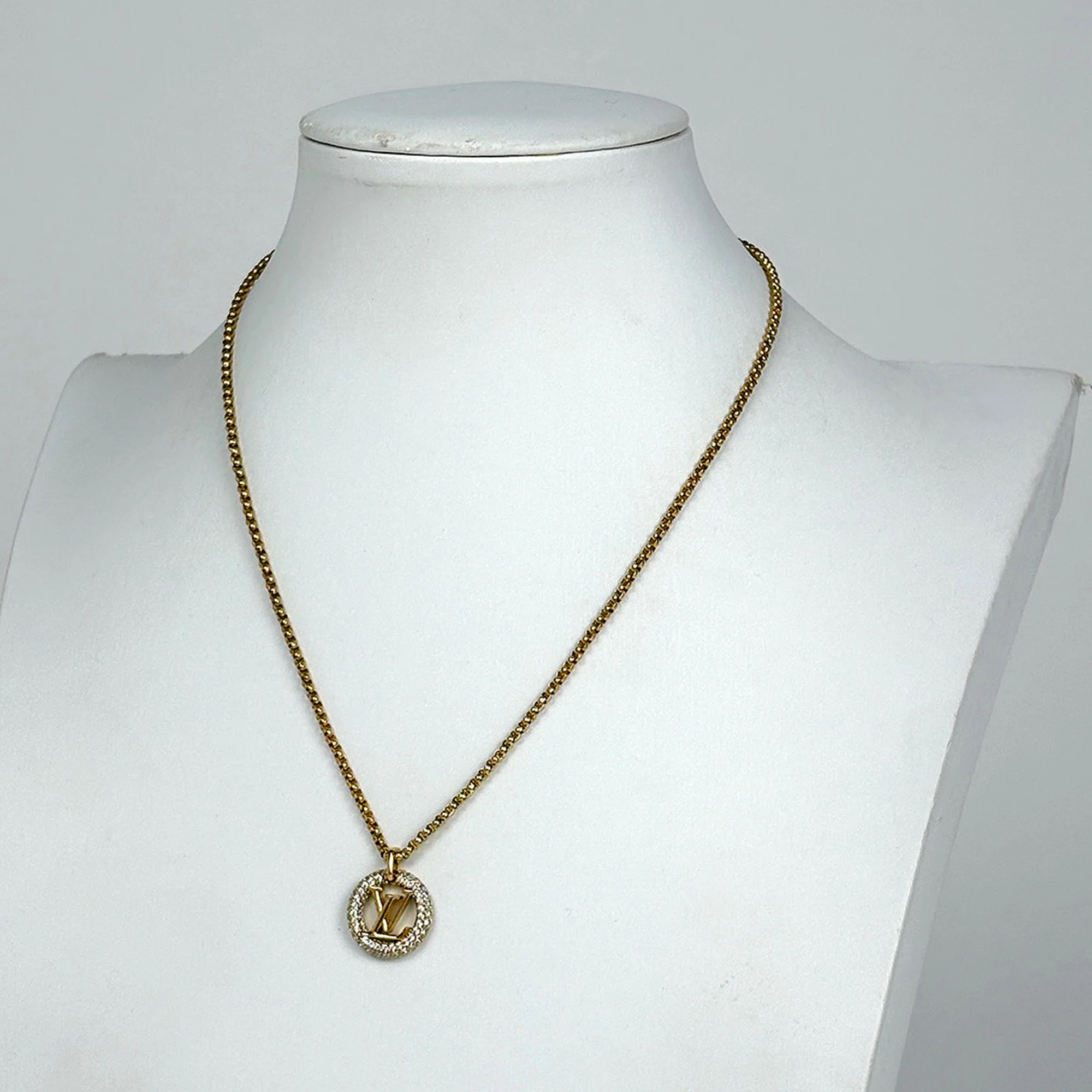 Pendant Necklace Gold and Rhinestone - Image 4