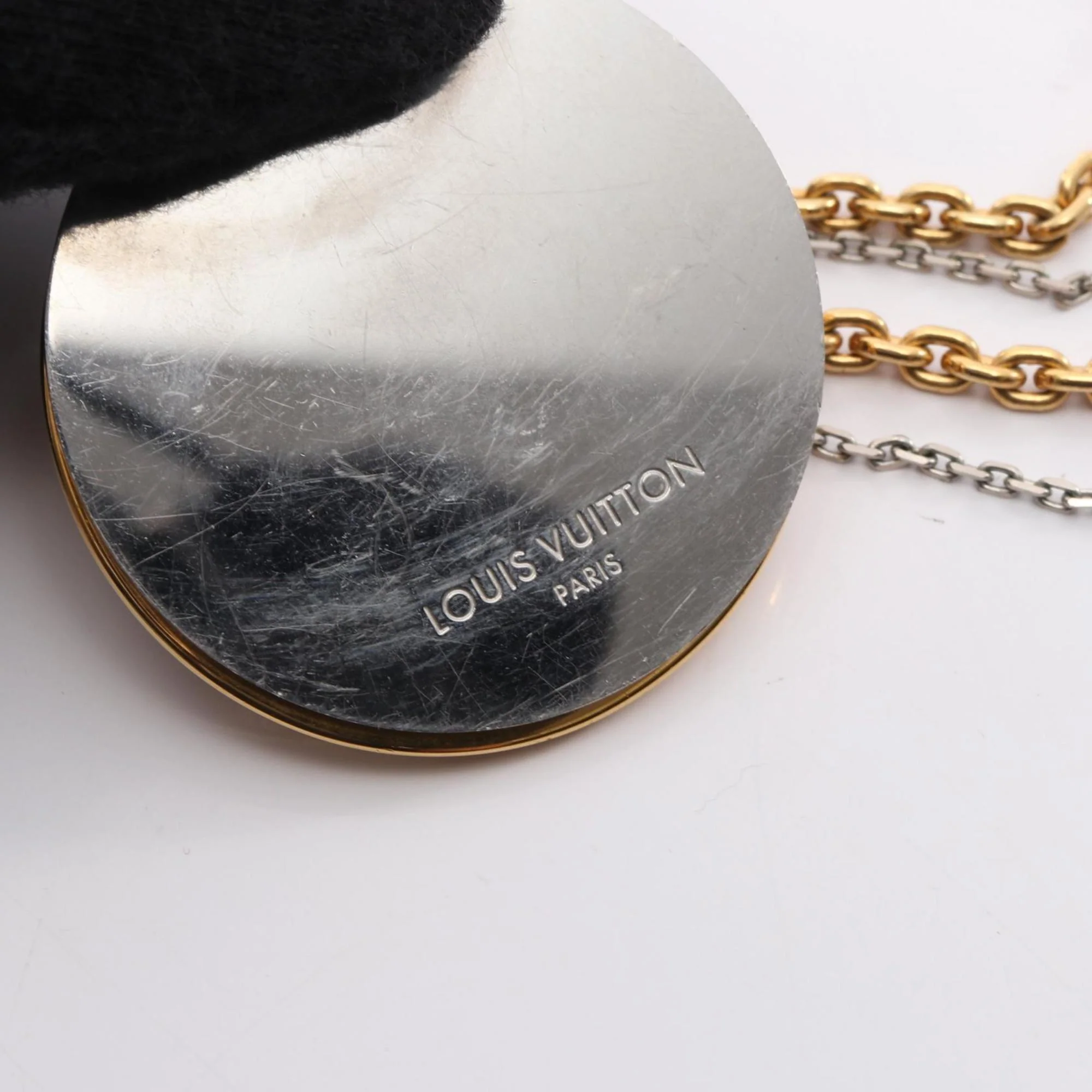 Pendant Necklace Gold and Stainless Steel - Image 8