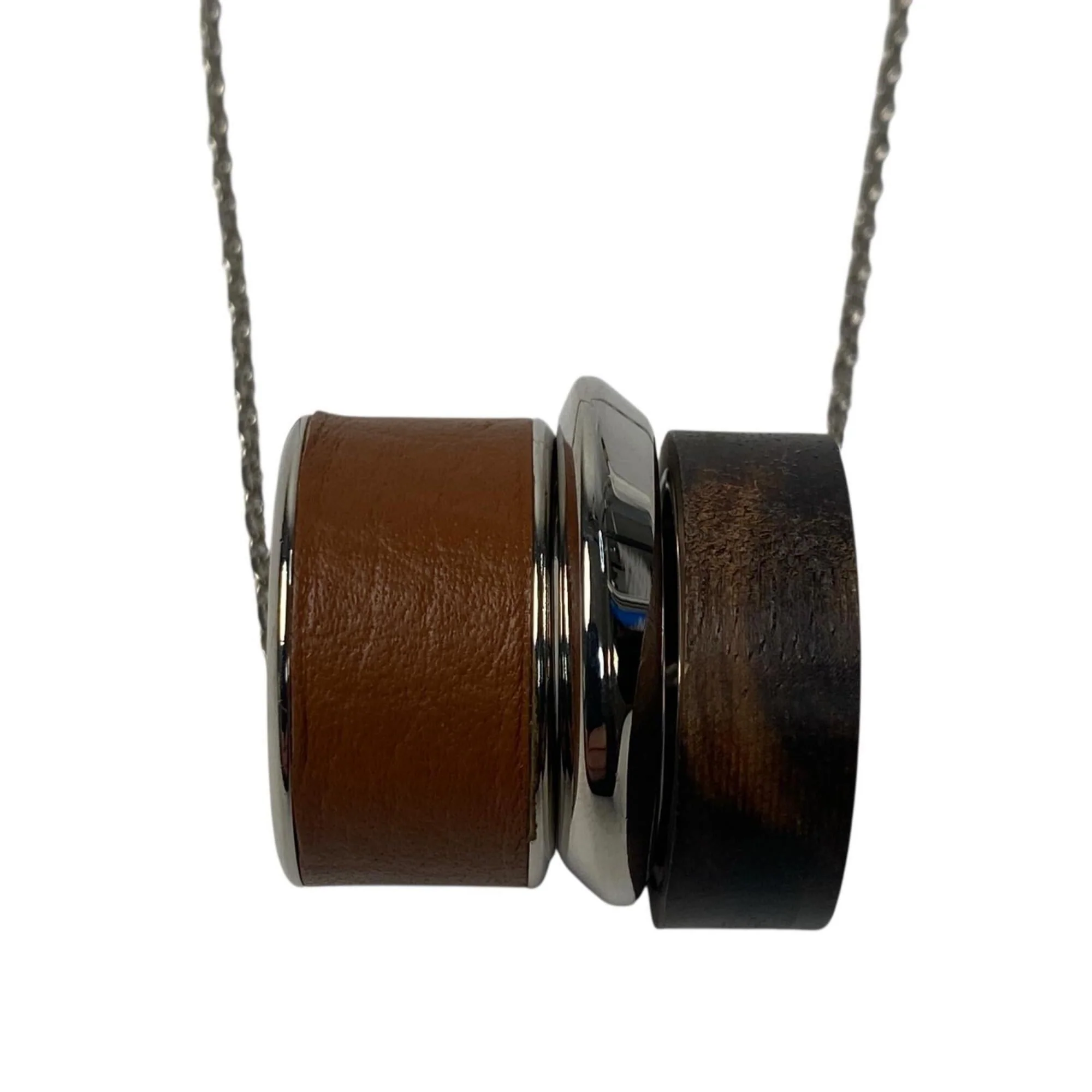 Pendant Necklace Leather and Metal - Image 5