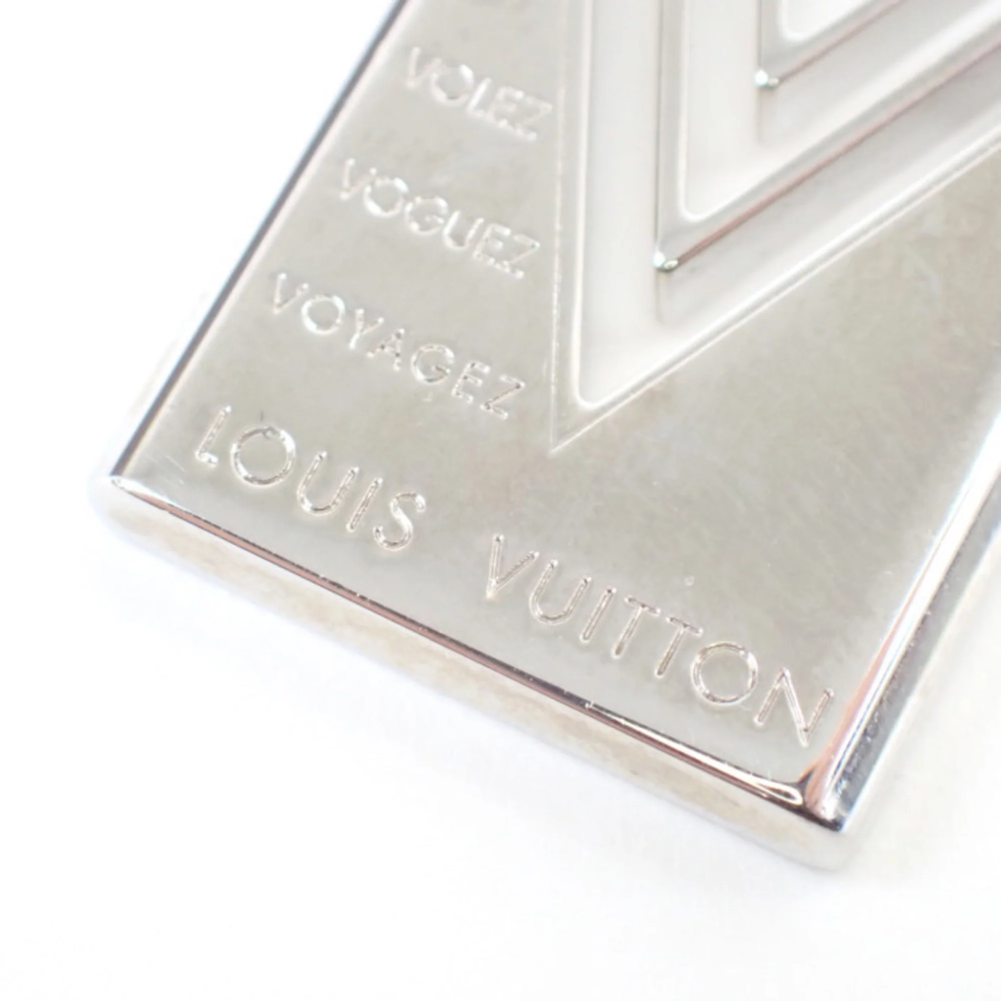 Pendant Necklace Silver Metal - Image 6