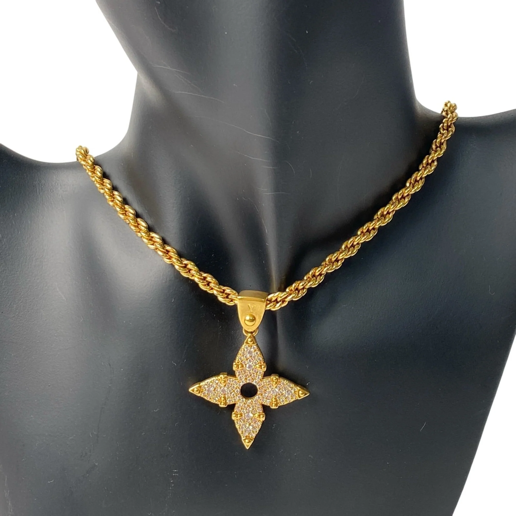 Rope Pendant Necklace Gold