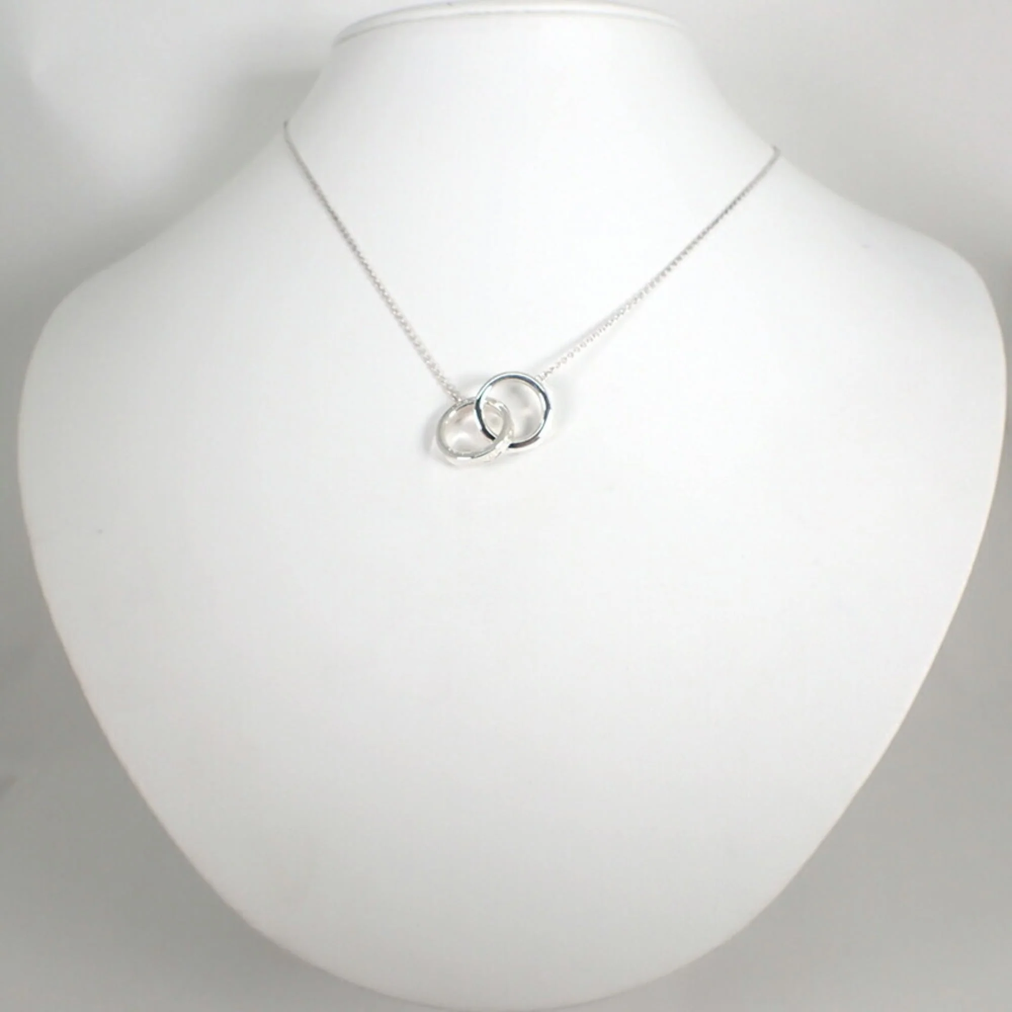 1837 Interlocking Circle Pendant Necklace Sterling Silver - Image 3