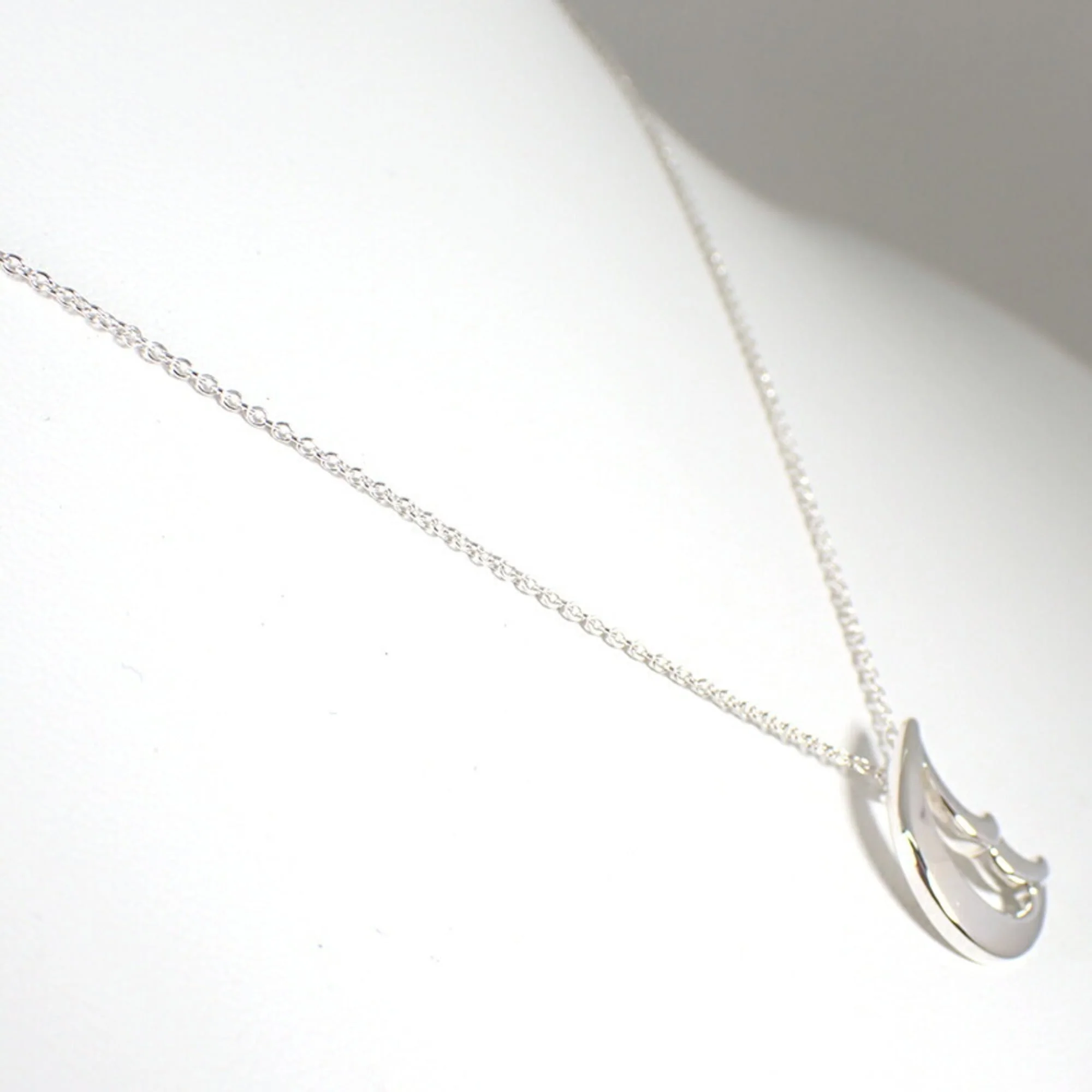 Crescent Moon Pendant Necklace Sterling Silver - Image 4