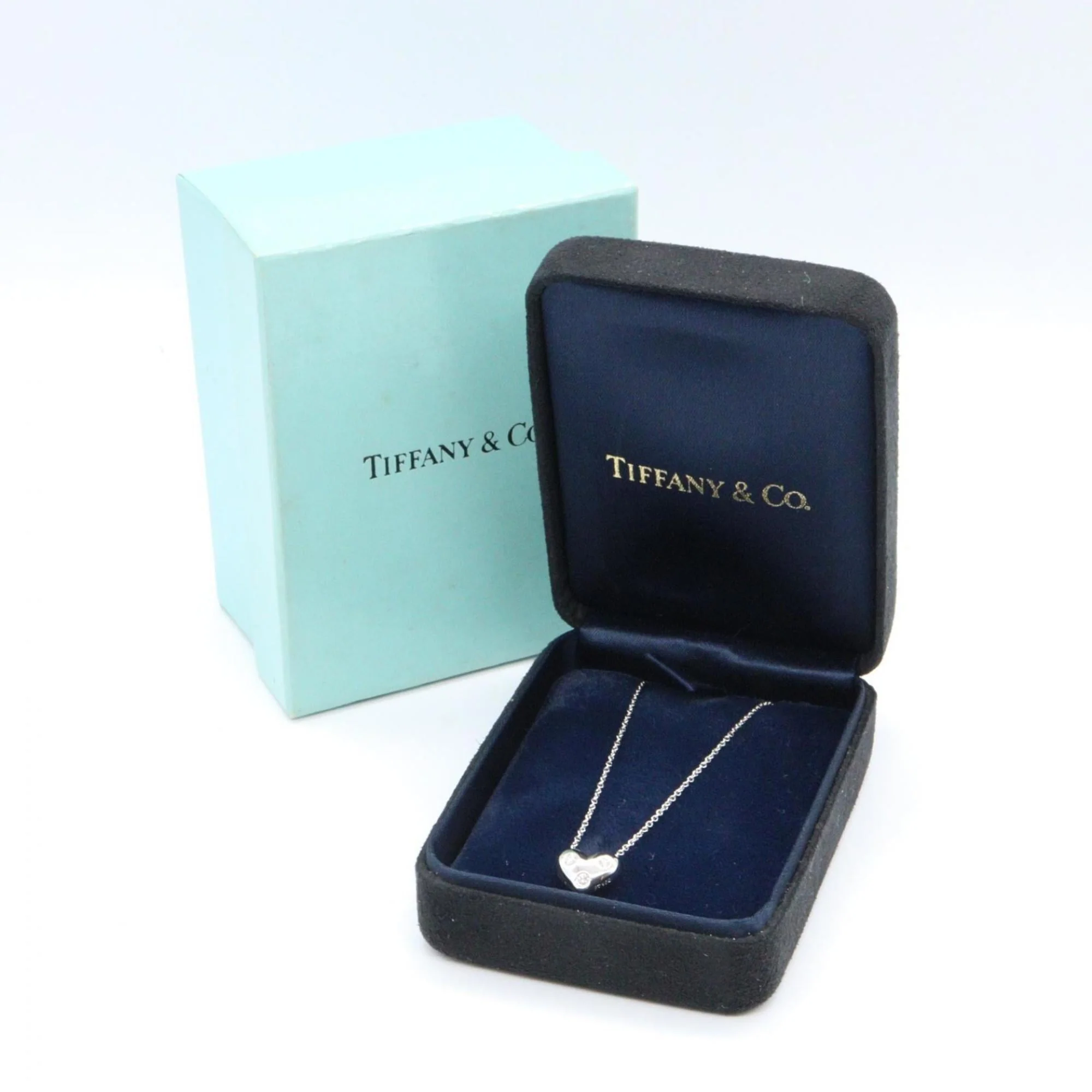 Dots Pendant Necklace 18K White Gold with Diamond - Image 7