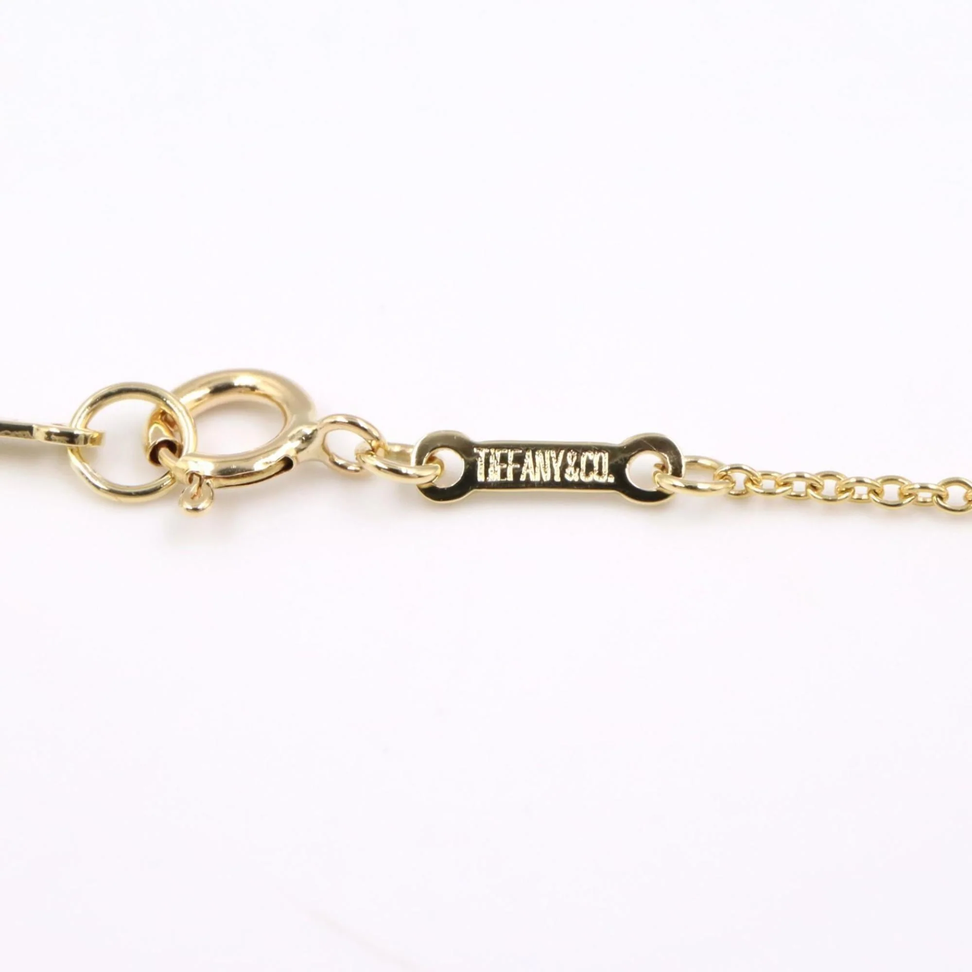 Eternal Pendant Necklace 18K Yellow Gold - Image 4