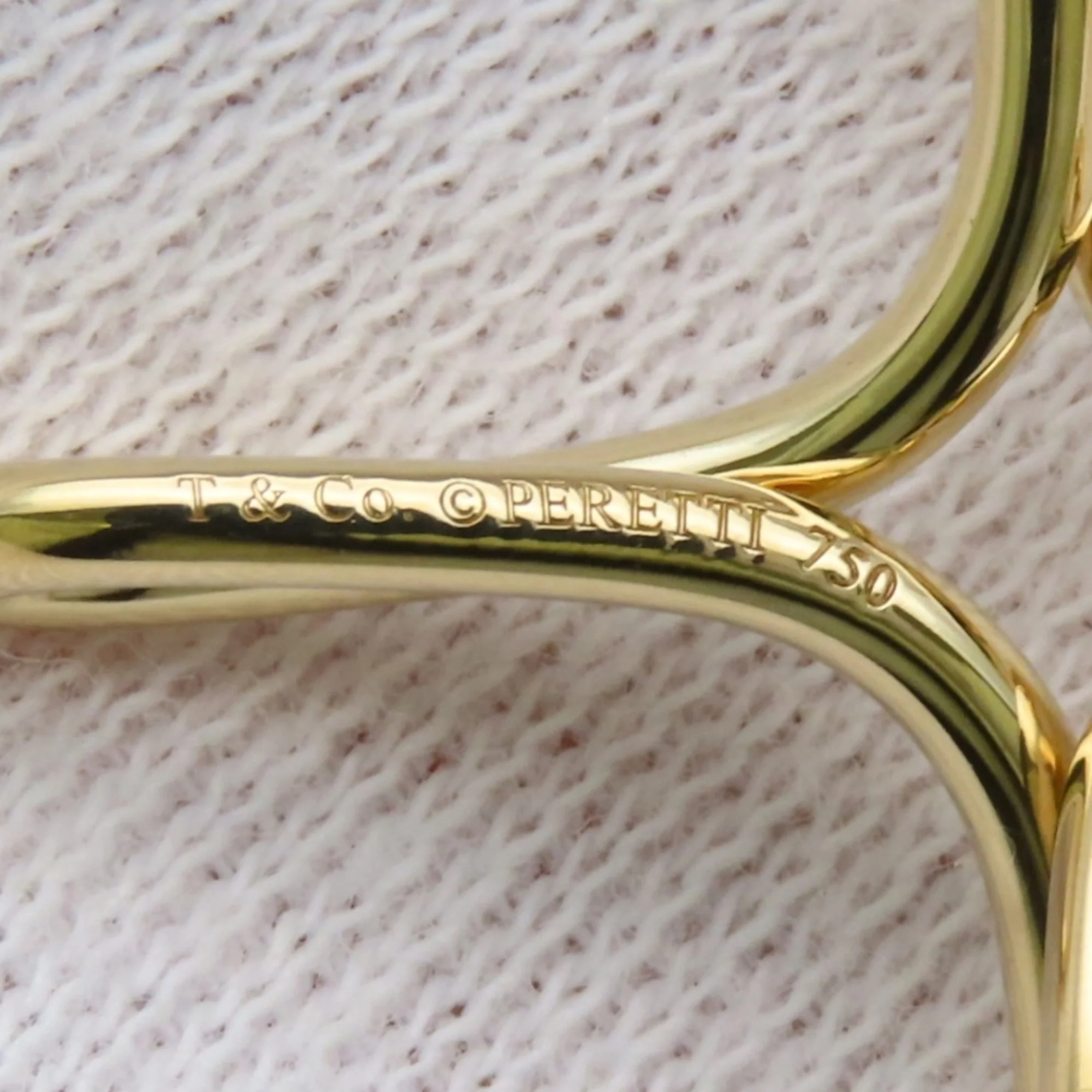 Infinity Cross Pendant Necklace 18K Yellow Gold - Image 9