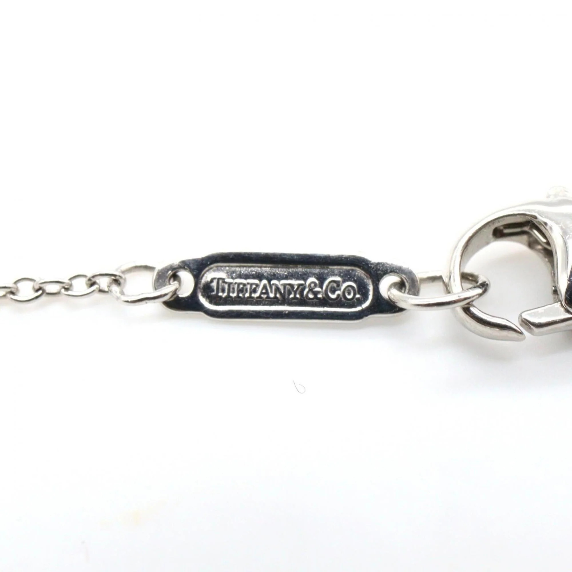 Jazz Graduated Drop Pendant Necklace Platinum and Diamond - Image 3