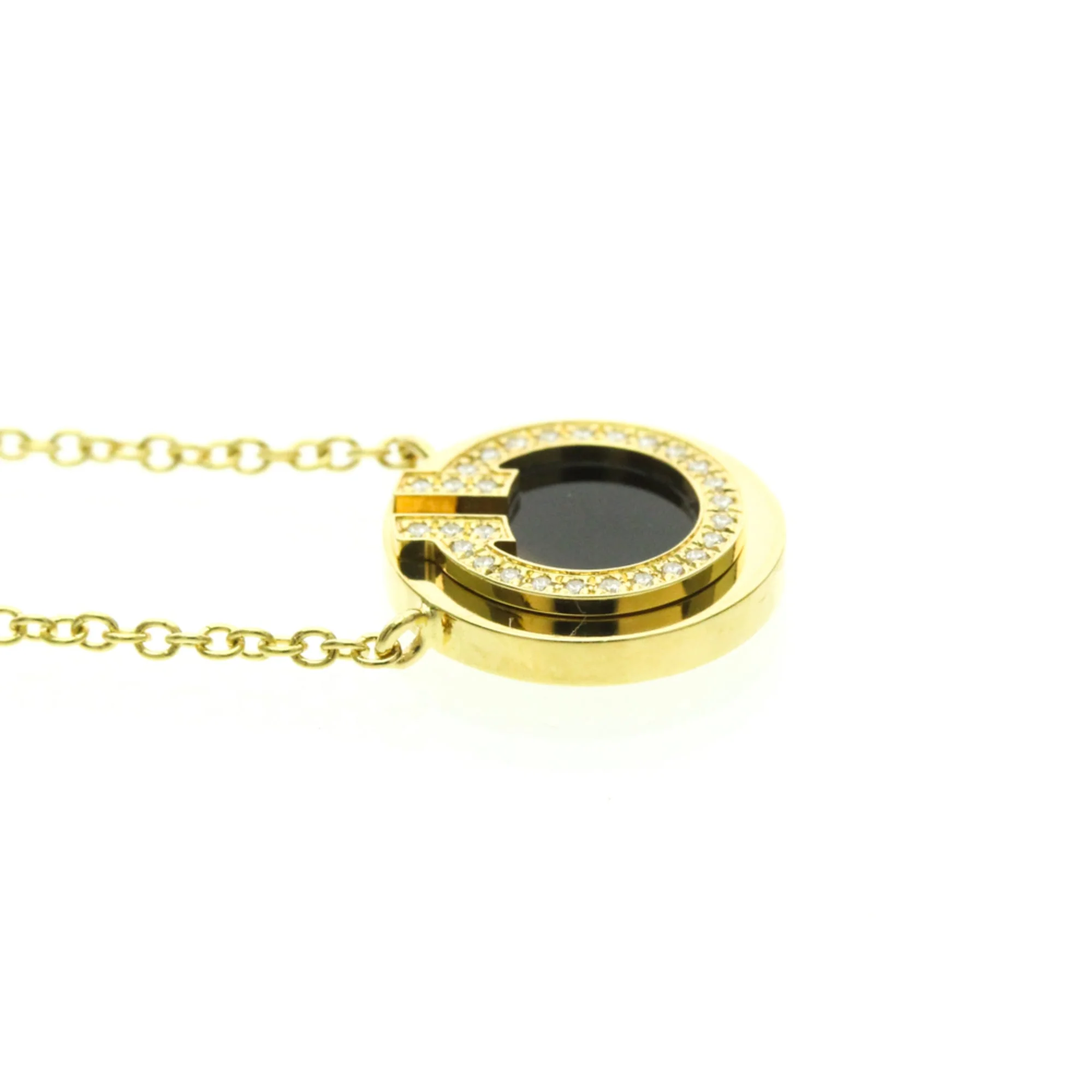 Pendant Necklace 18K Yellow Gold with Diamond and Onyx - Image 5