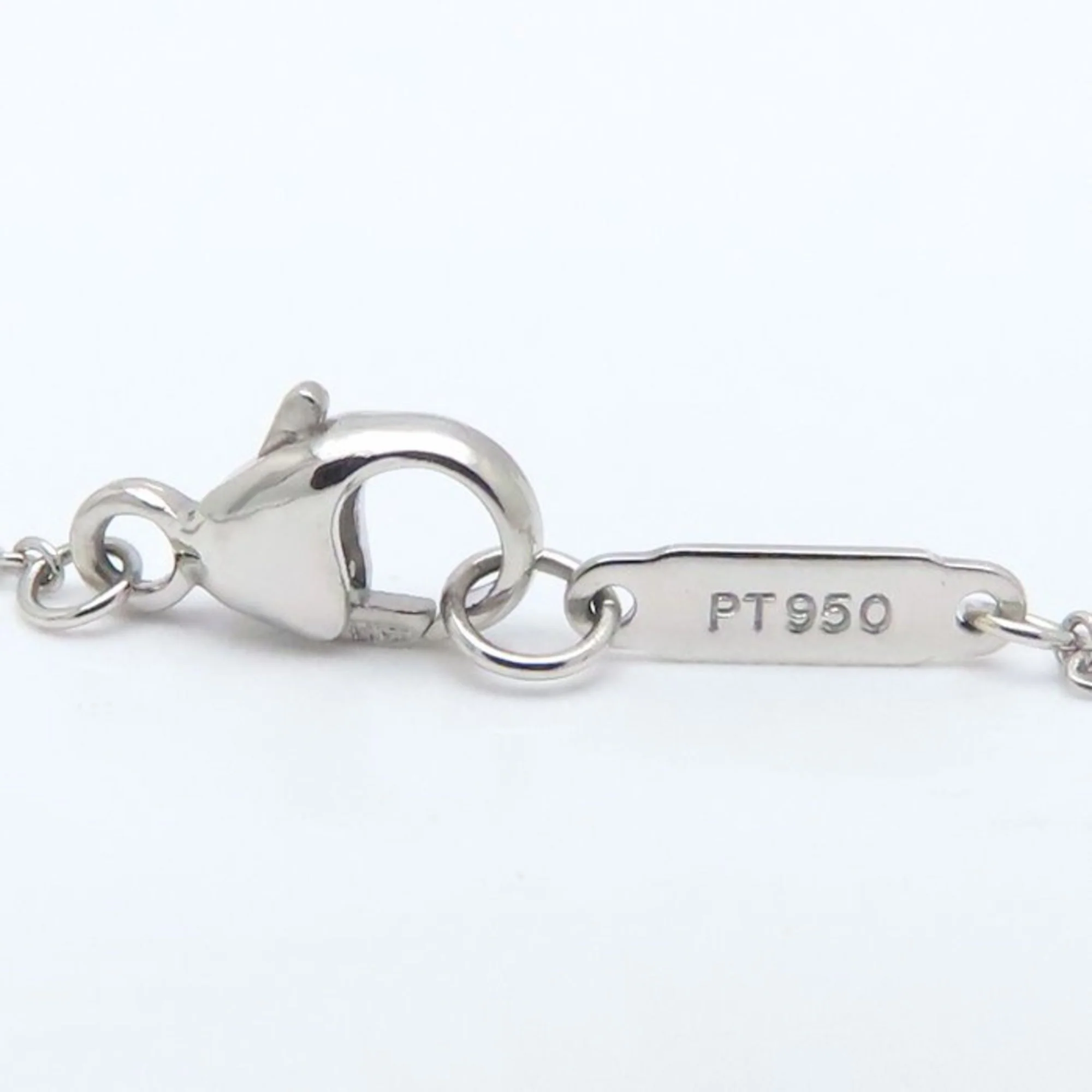 Star Pendant Necklace Platinum with Diamond - Image 8