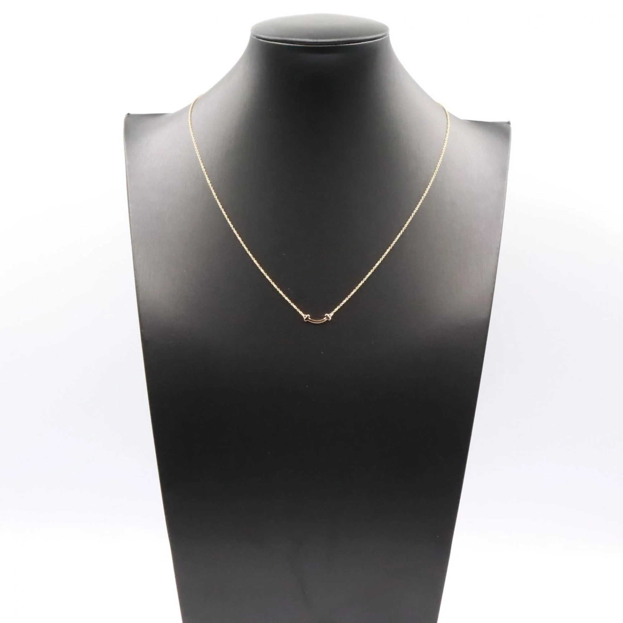 T Smile Mini Pendant Necklace 18K Rose Gold - Image 7