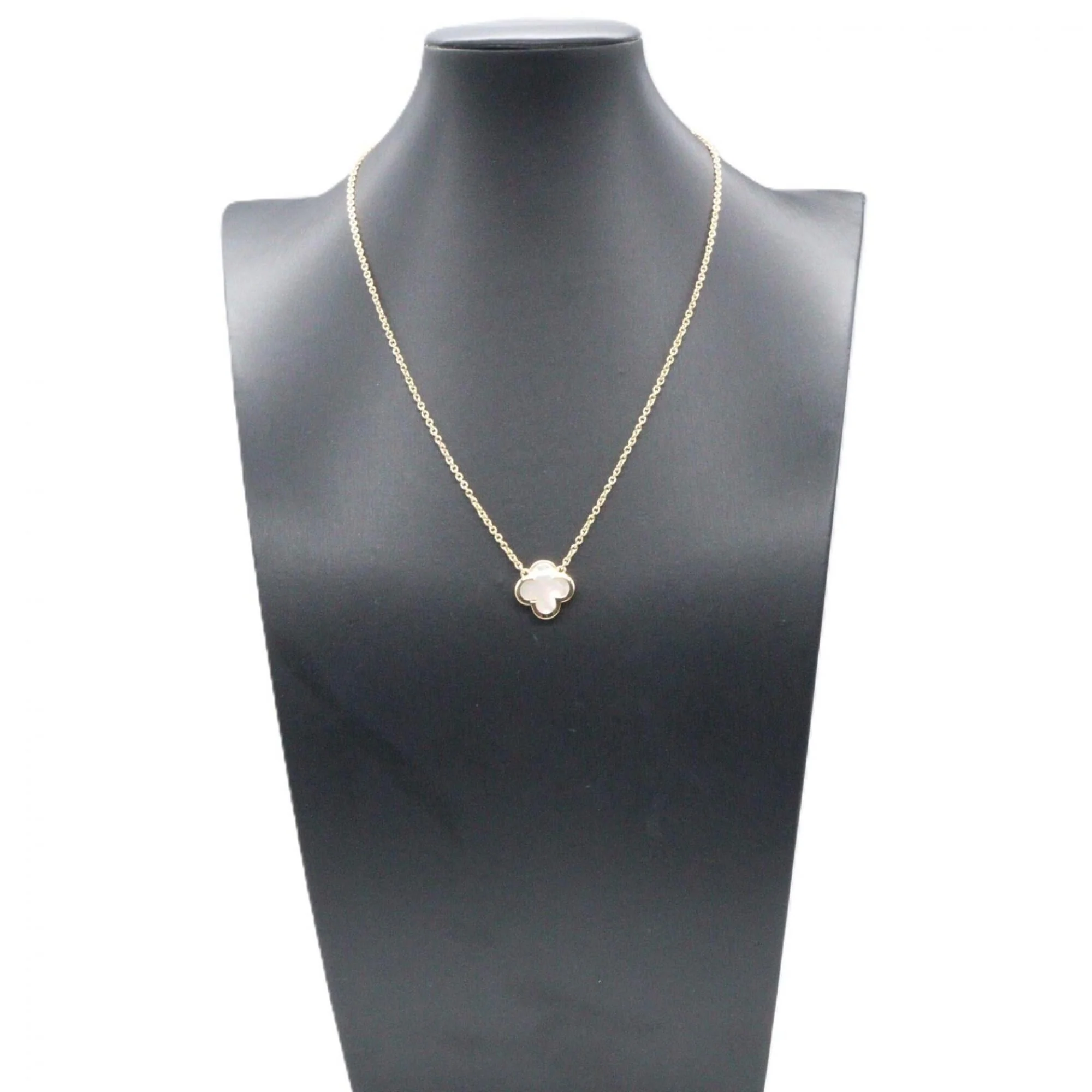 Alhambra Pendant Necklace 18K Yellow Gold - Image 6