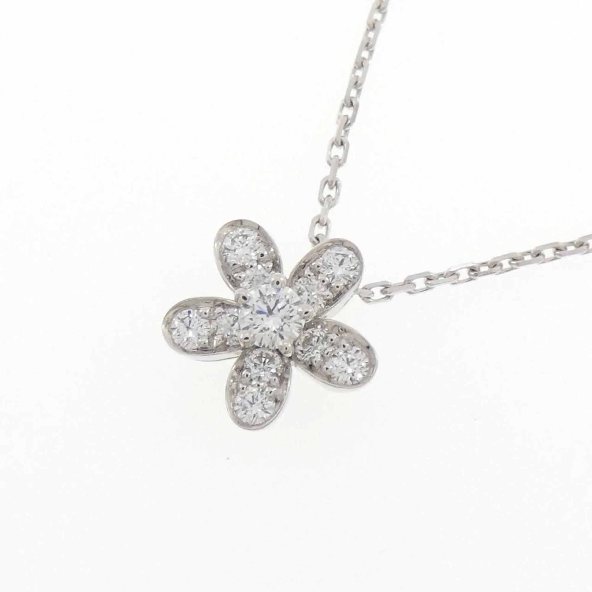 Pendant Necklace 18K White Gold with Diamond - Image 3