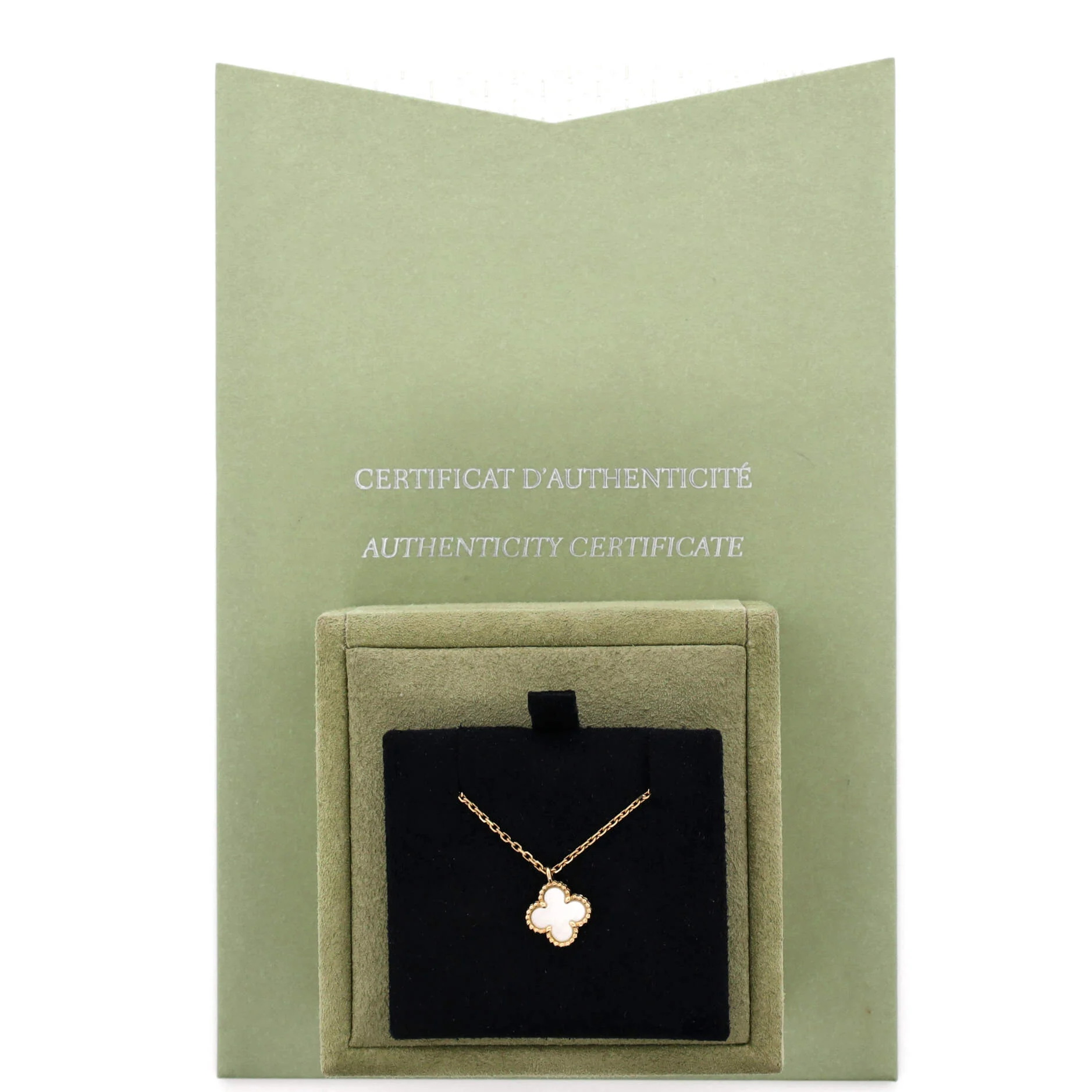 Sweet Alhambra Pendant Necklace 18K Yellow Gold and Mother of Pearl - Image 2