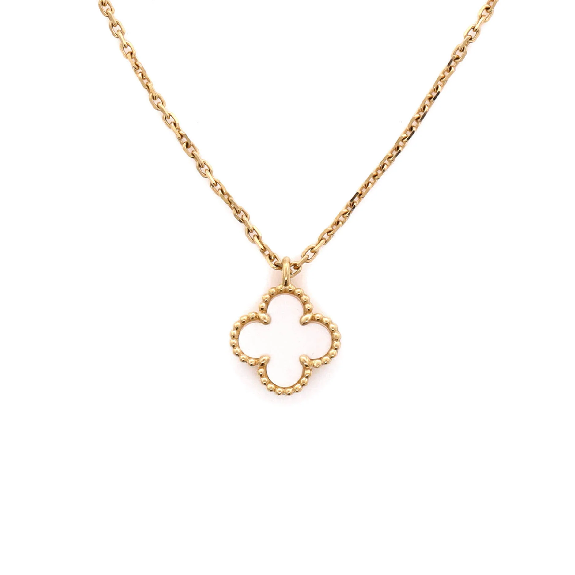 Sweet Alhambra Pendant Necklace 18K Yellow Gold and Mother of Pearl - Image 3