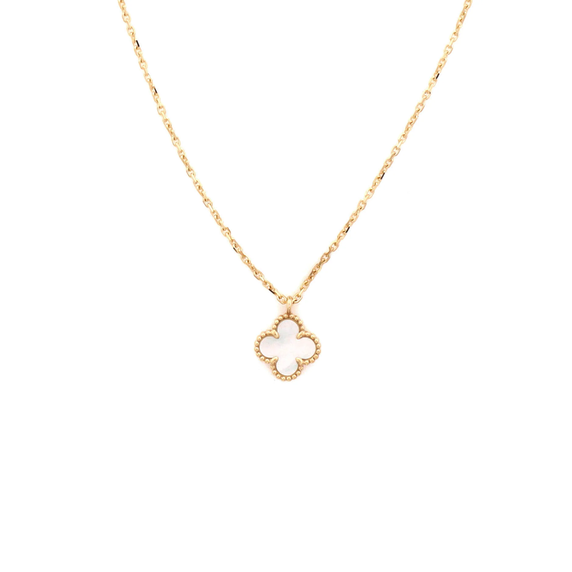 Sweet Alhambra Pendant Necklace 18K Yellow Gold and Mother of Pearl
