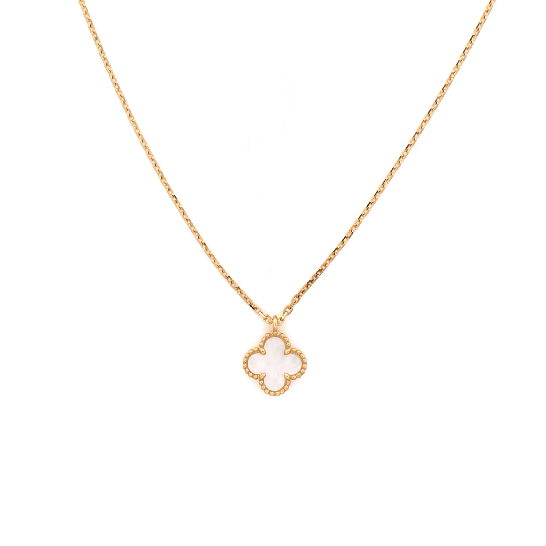 Sweet Alhambra Pendant Necklace 18K Yellow Gold and Mother of Pearl