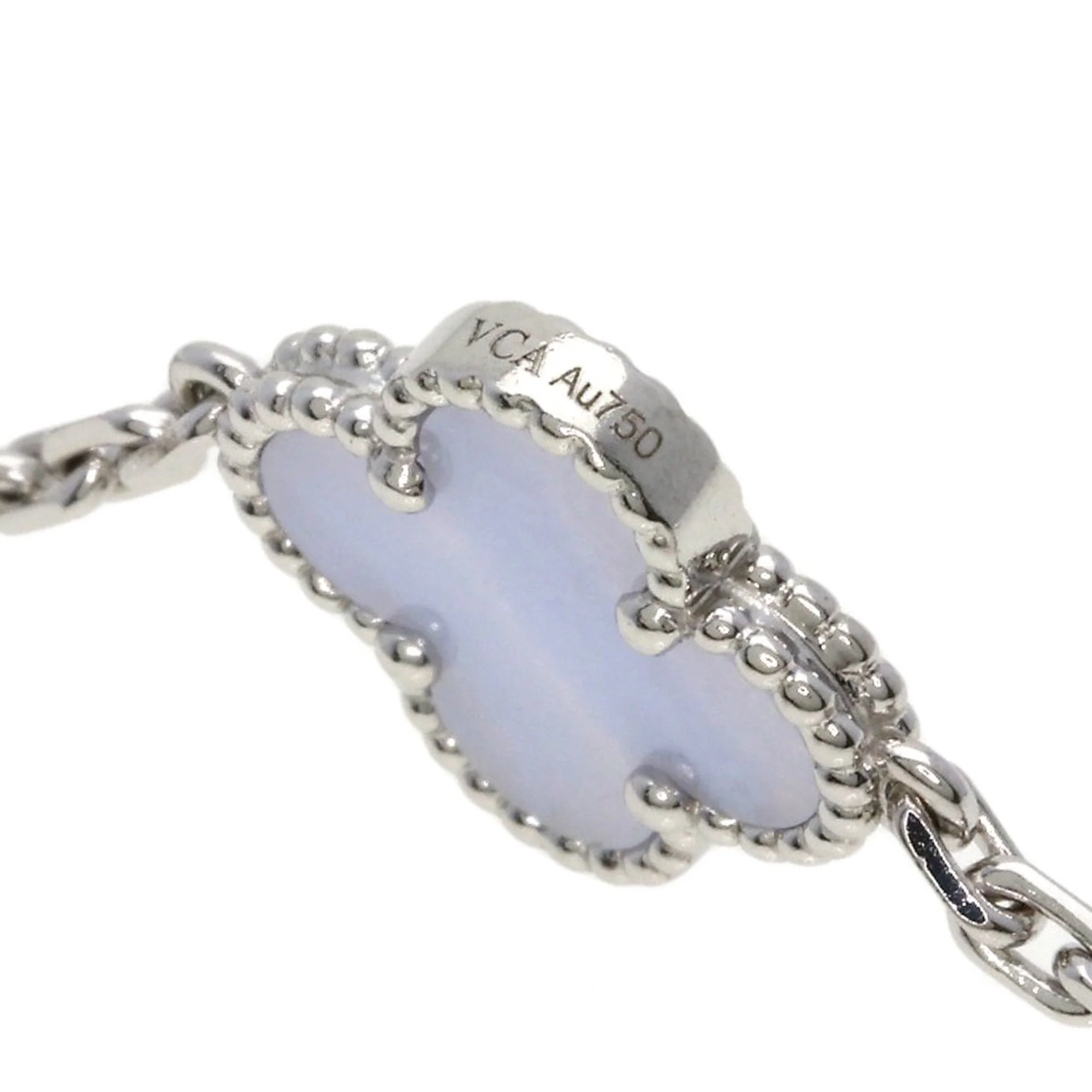 Vintage Alhambra Pendant Necklace 18K White Gold and Chalcedony - Image 4