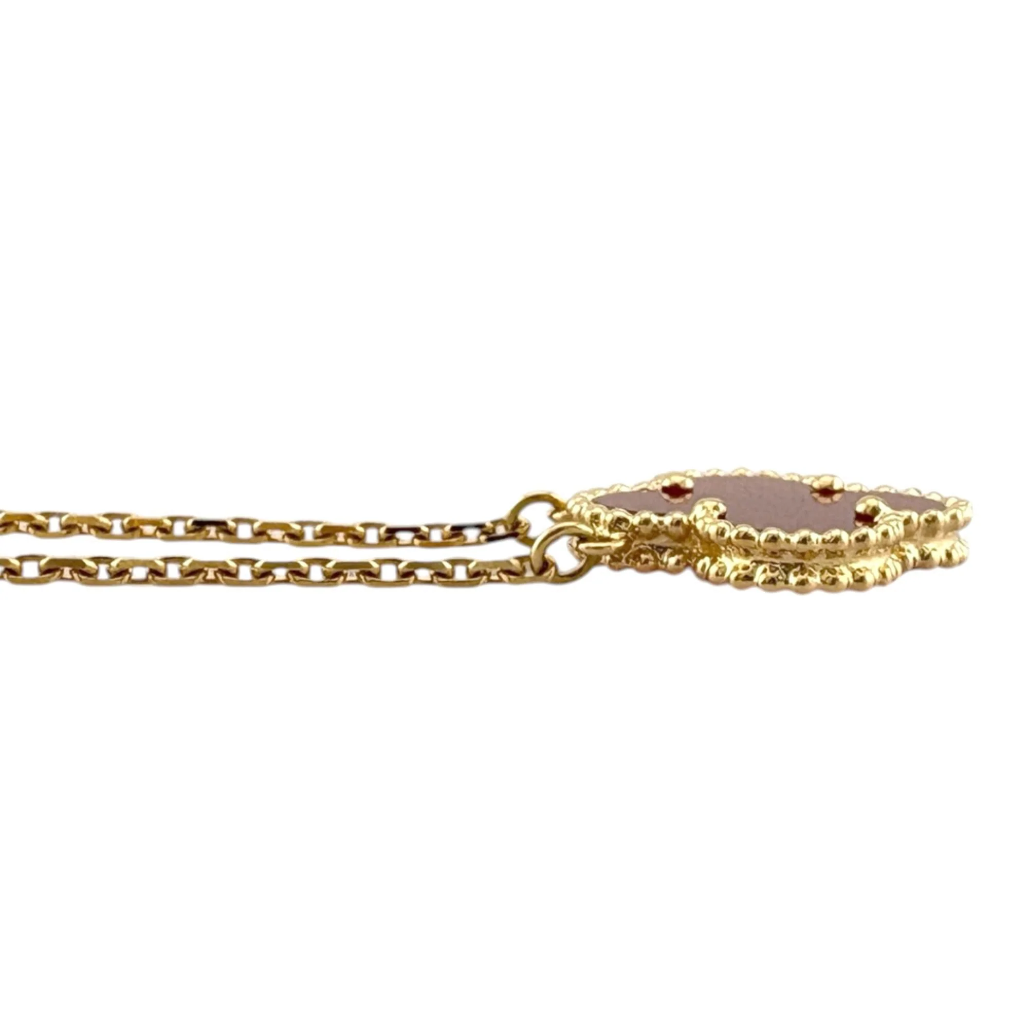 Vintage Alhambra Pendant Necklace 18K Yellow Gold and Carnelian - Image 4