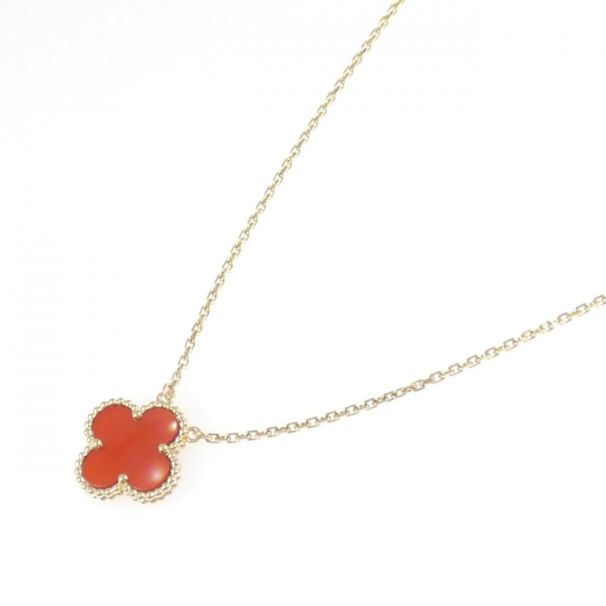 Vintage Alhambra Pendant Necklace 18K Yellow Gold and Carnelian - Image 2