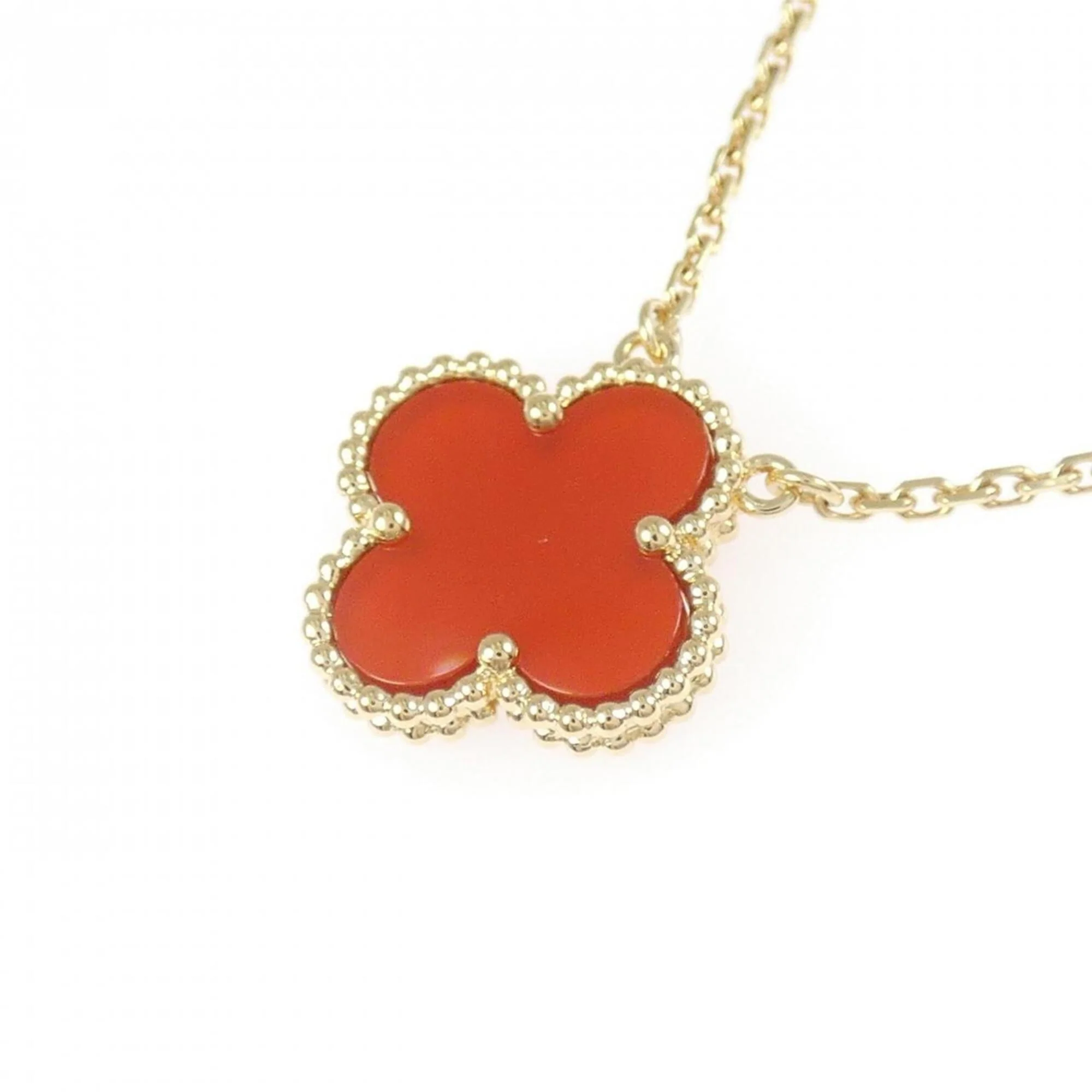 Vintage Alhambra Pendant Necklace 18K Yellow Gold and Carnelian - Image 3