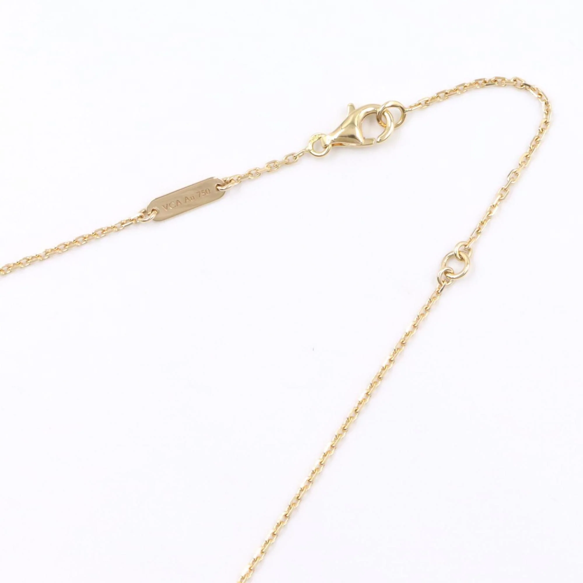 Vintage Alhambra Pendant Necklace 18K Yellow Gold and Mother of Pearl - Image 4