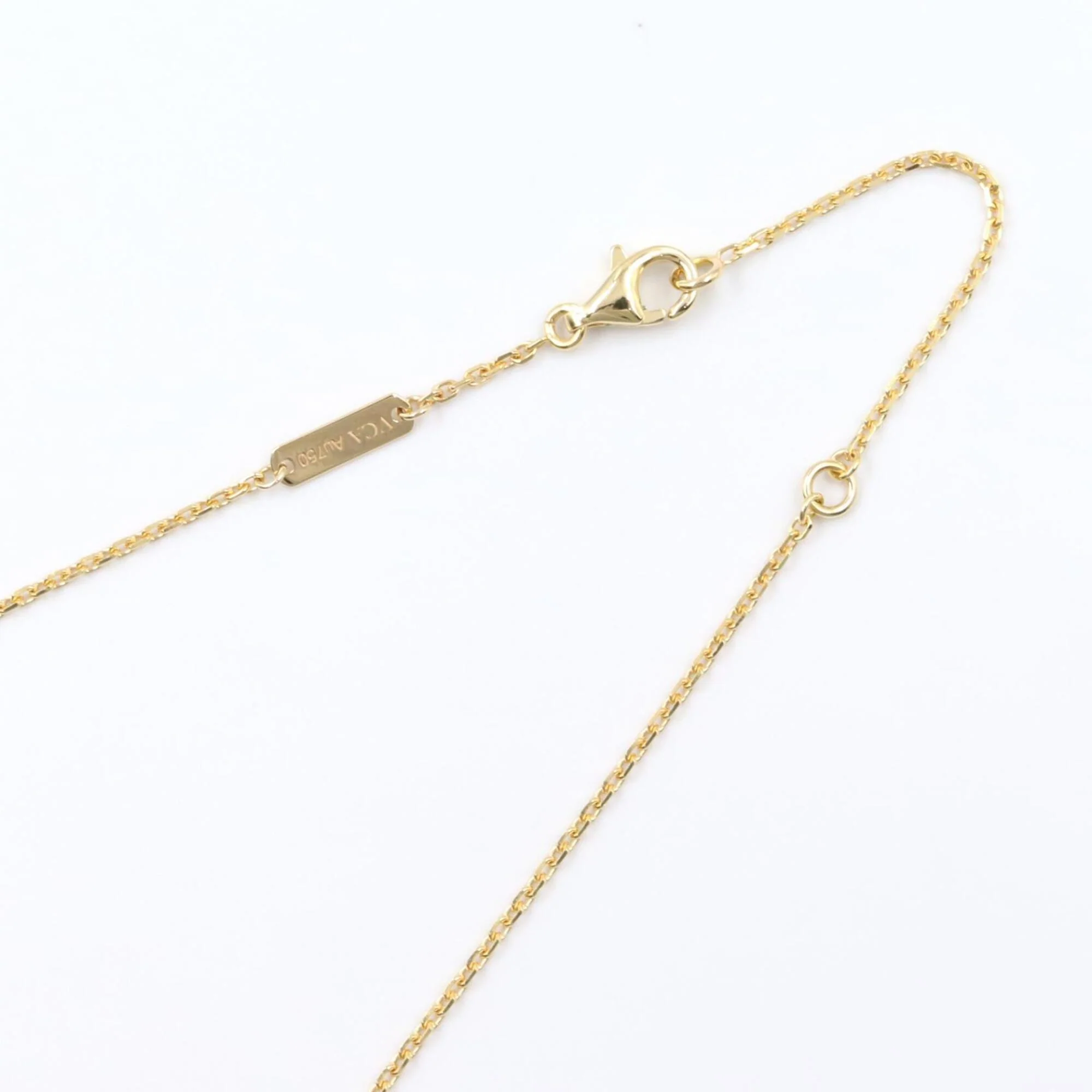 Vintage Alhambra Pendant Necklace 18K Yellow Gold and Mother of Pearl - Image 4