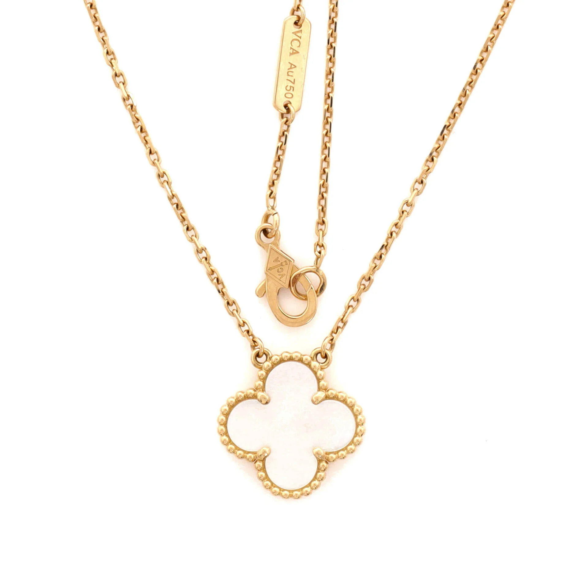 Vintage Alhambra Pendant Necklace 18K Yellow Gold and Mother of Pearl - Image 2