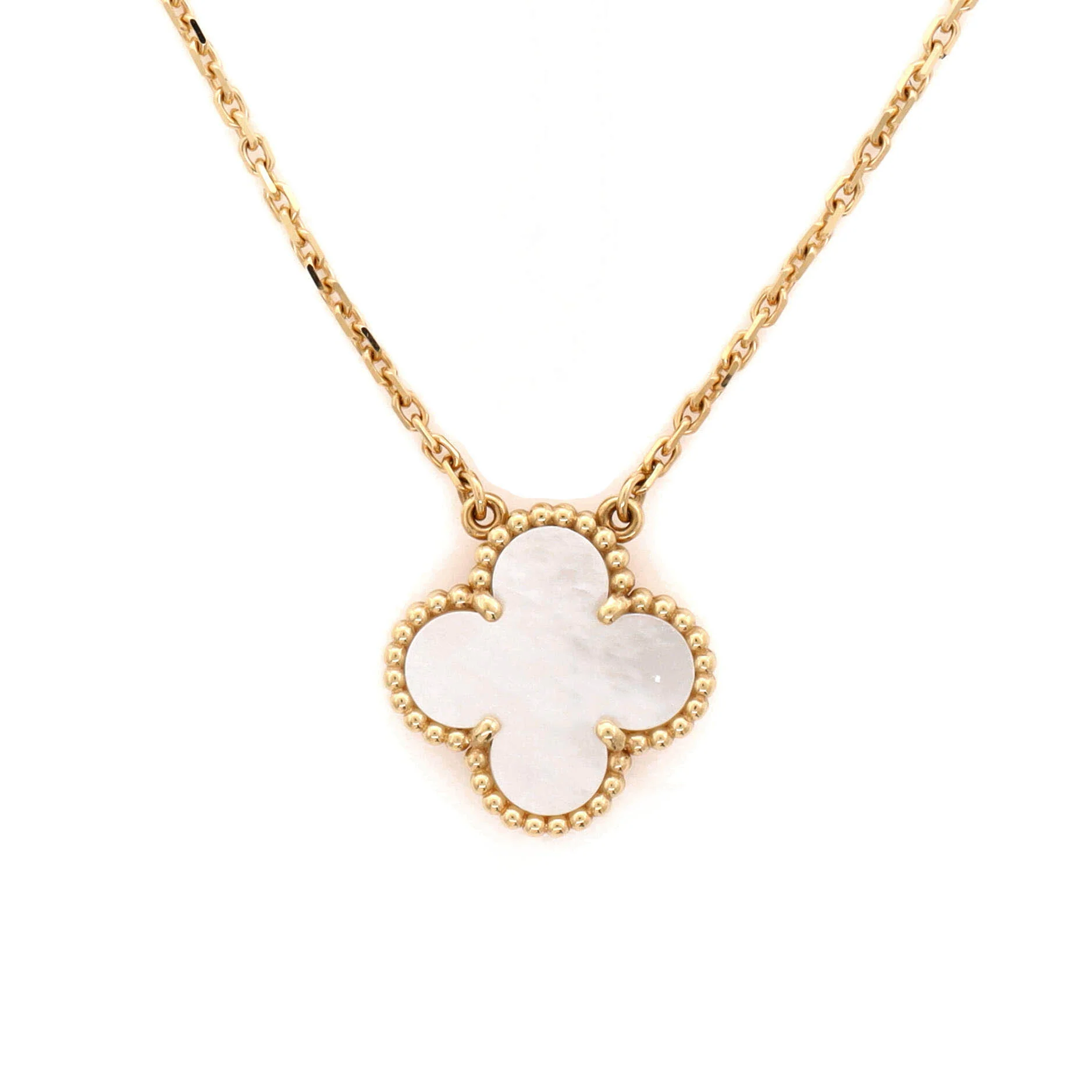 Vintage Alhambra Pendant Necklace 18K Yellow Gold and Mother of Pearl - Image 4