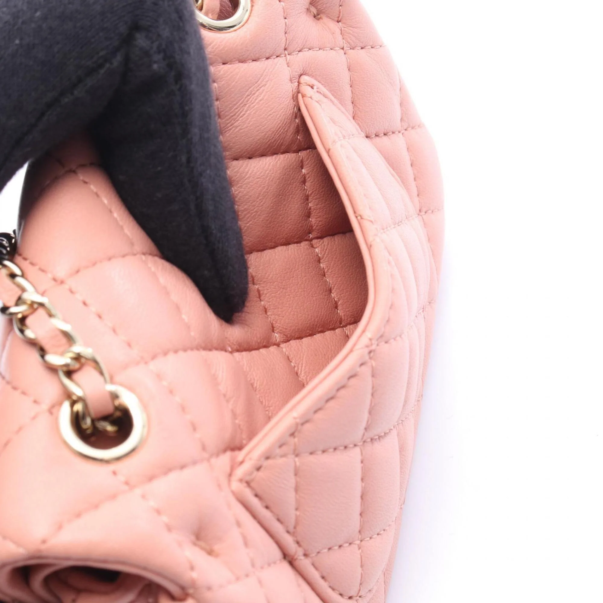 Matelassé Classic Charm Leather Pink Handbag Charm - Image 6
