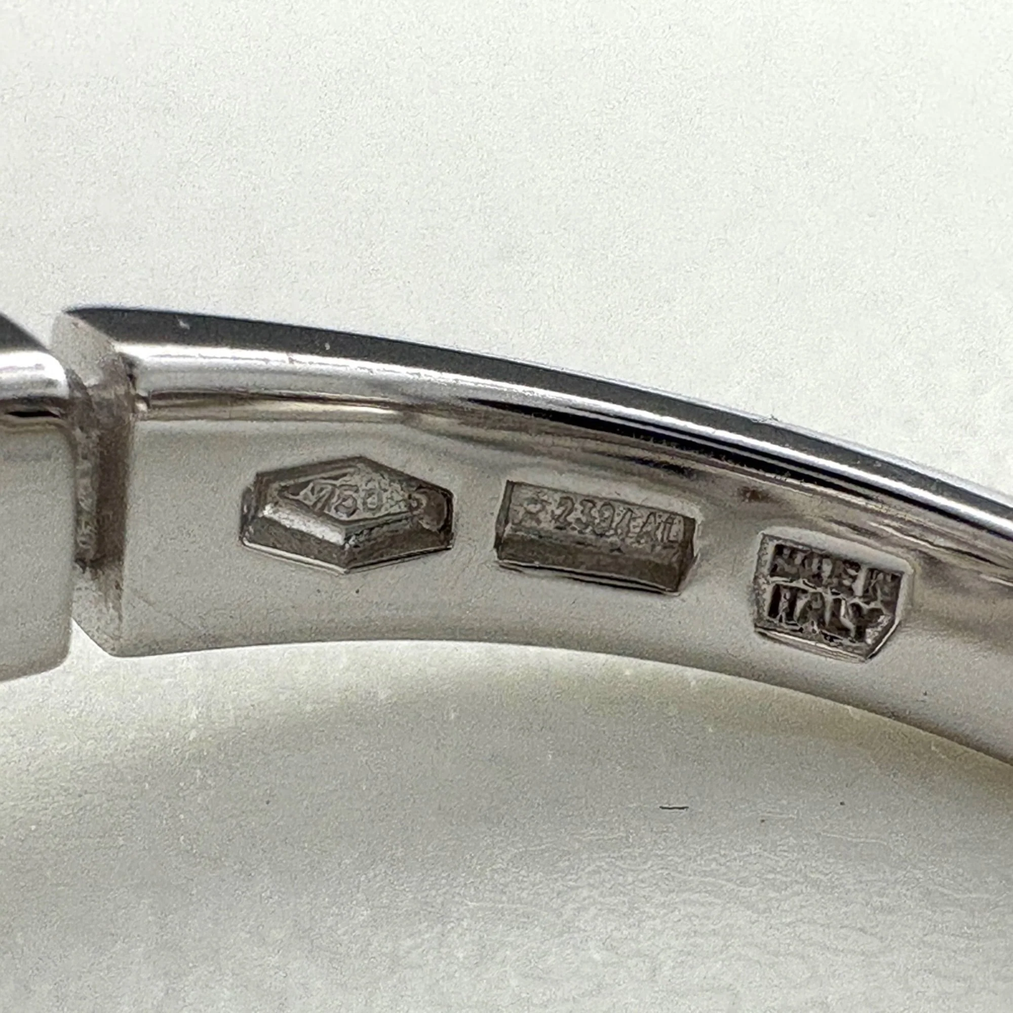Ring 18K White Gold With Diamond - Image 4