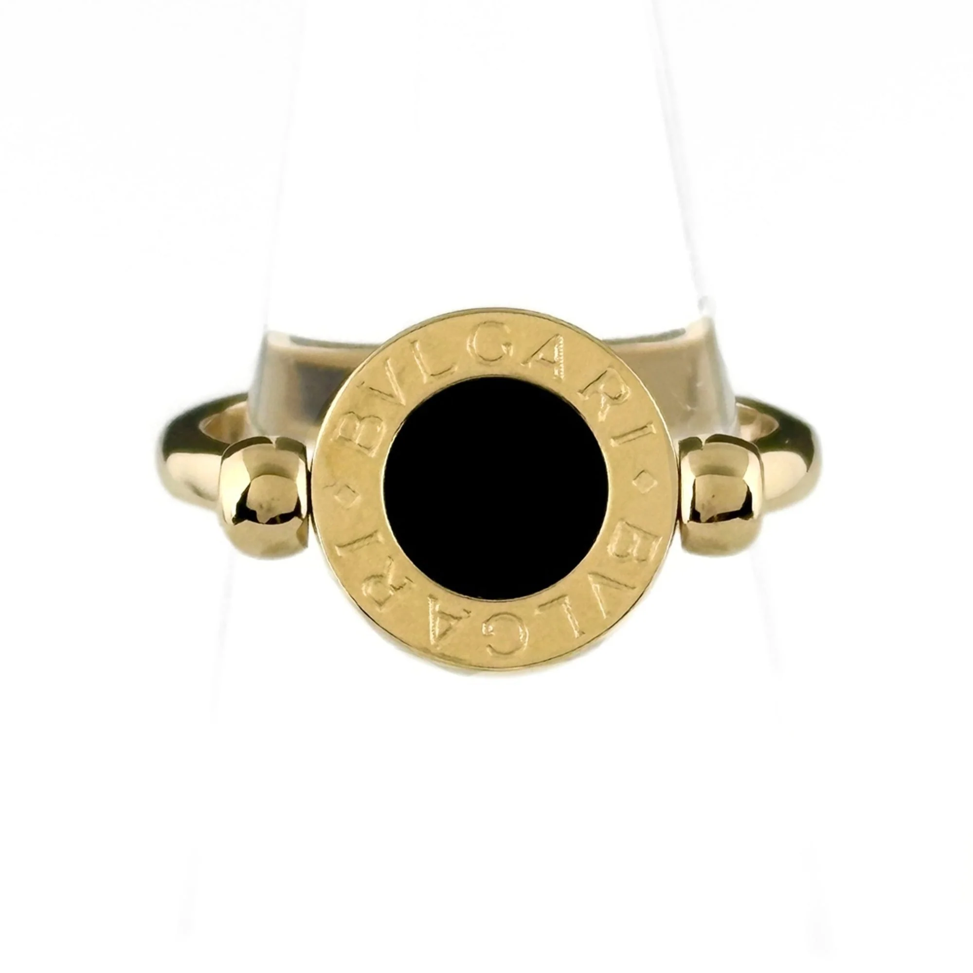 Ring 18K Yellow Gold with Coral and Onyx