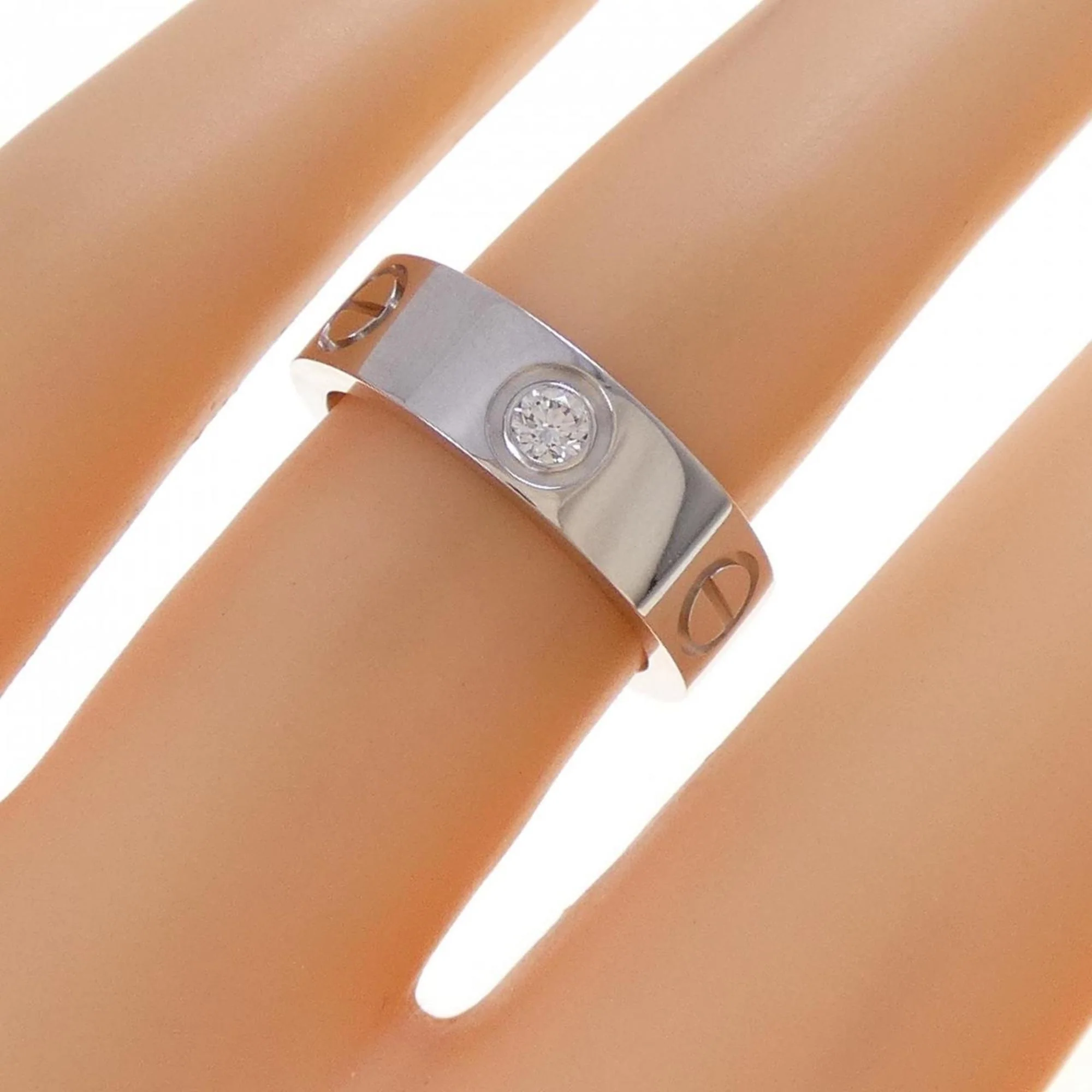 Love One Band 18K White Gold with Diamond Ring - Image 4