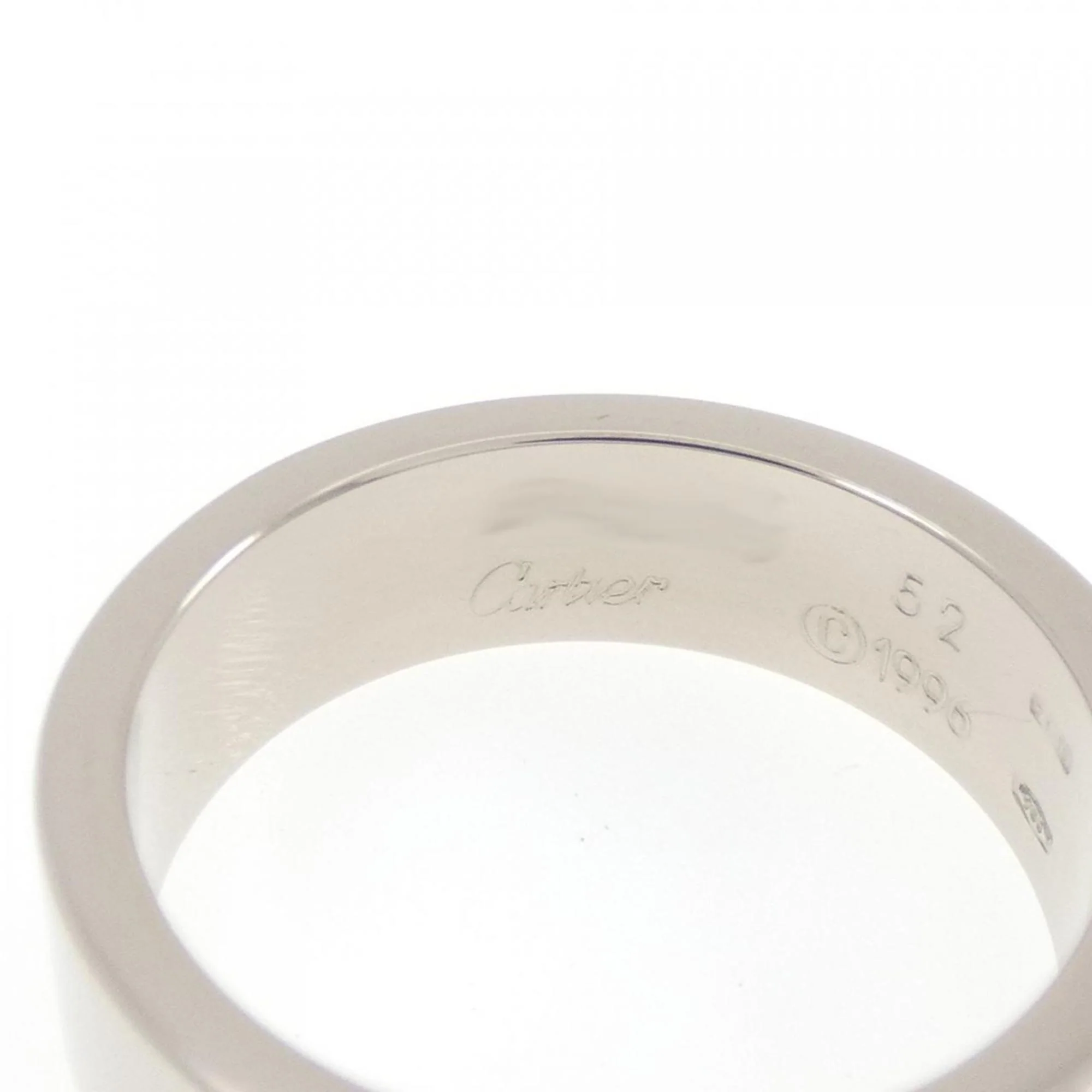 Love Ring 18K White Gold - Image 3