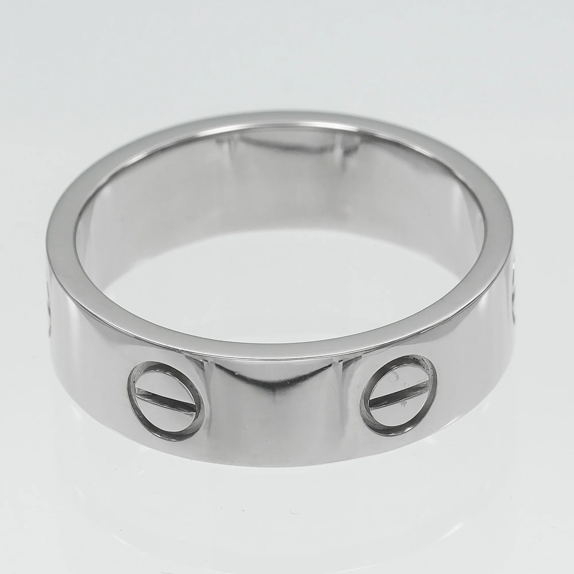 Love Ring 18K White Gold - Image 6