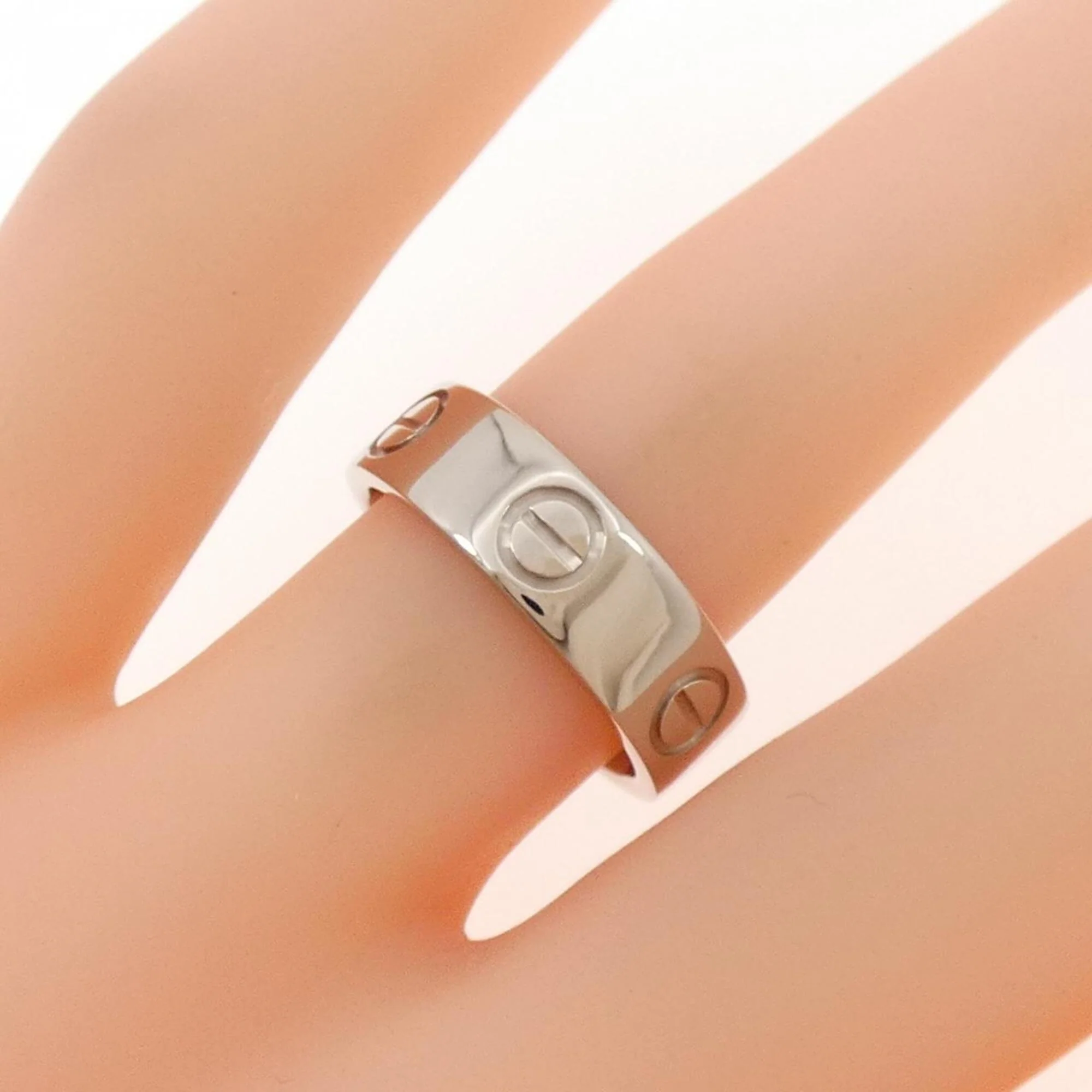 Love Ring 18K White Gold - Image 4